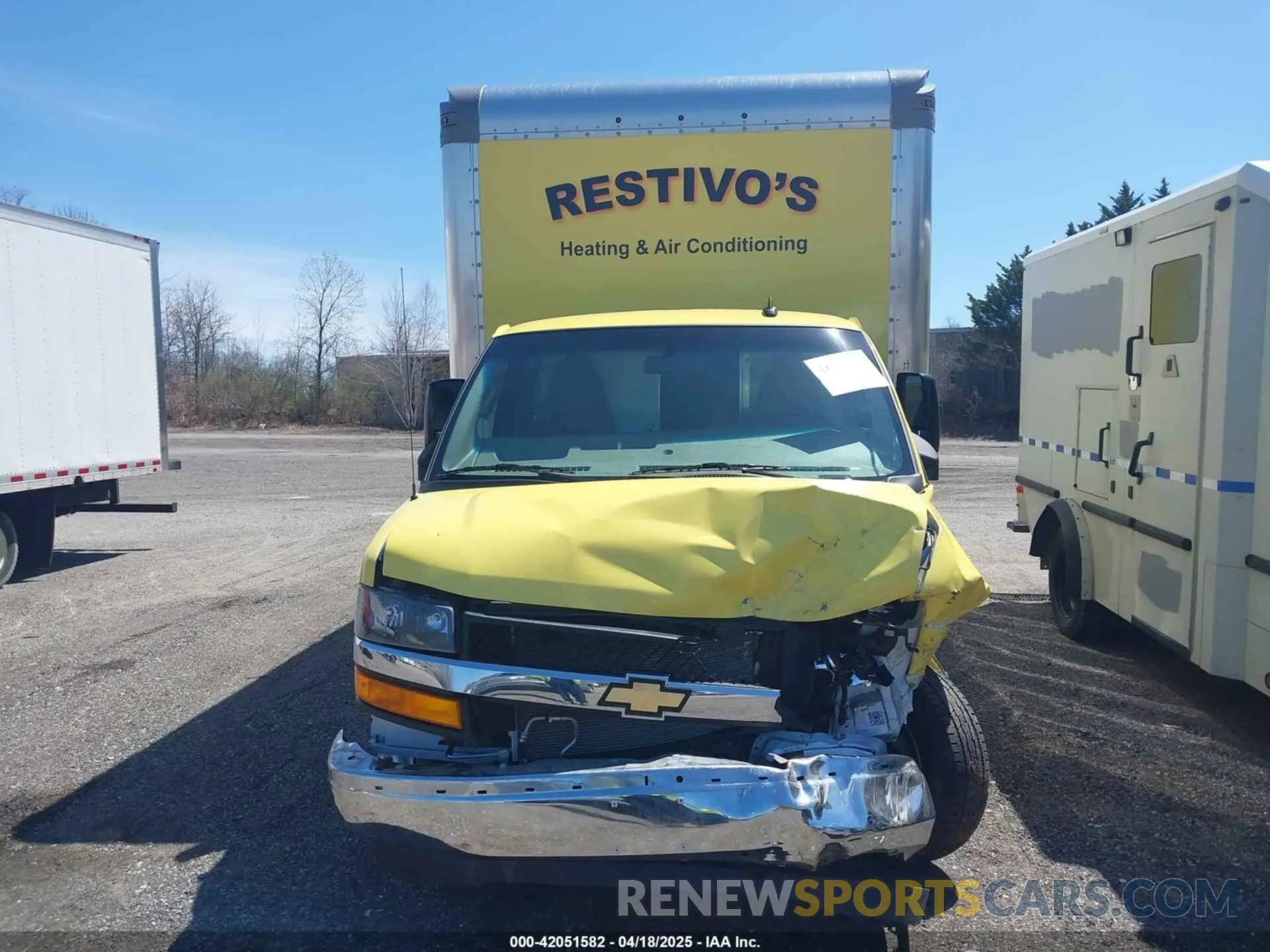12 Photograph of a damaged car 1HA6GUC79PN018284 CHEVROLET EXPRESS CUTAWAY 4500 2023