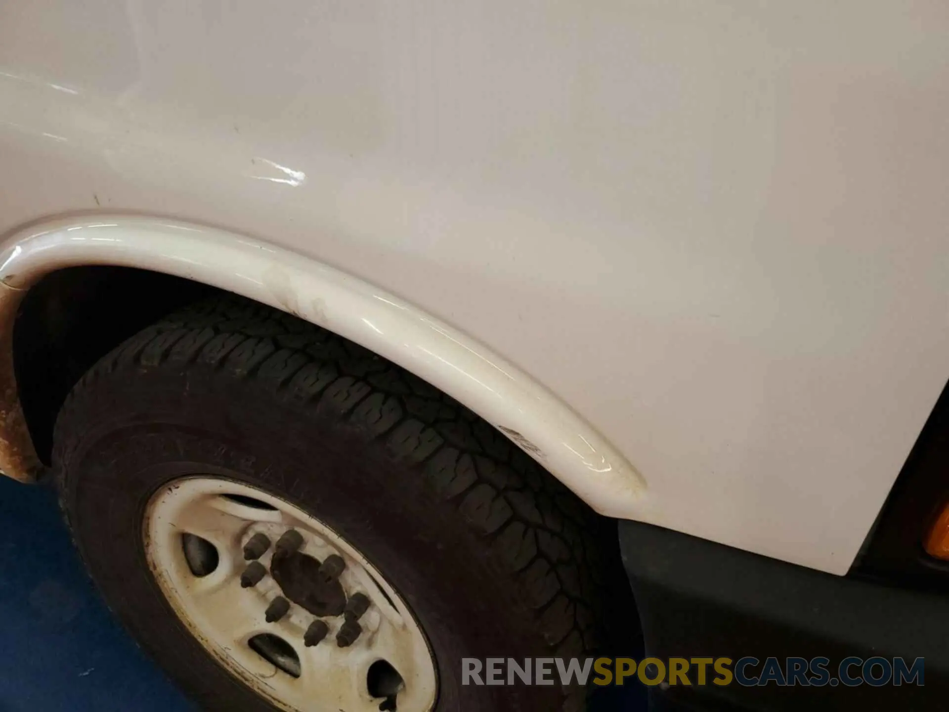 11 Photograph of a damaged car 1GCWGAF1XK1257899 CHEVROLET EXPRESS G2500 2019