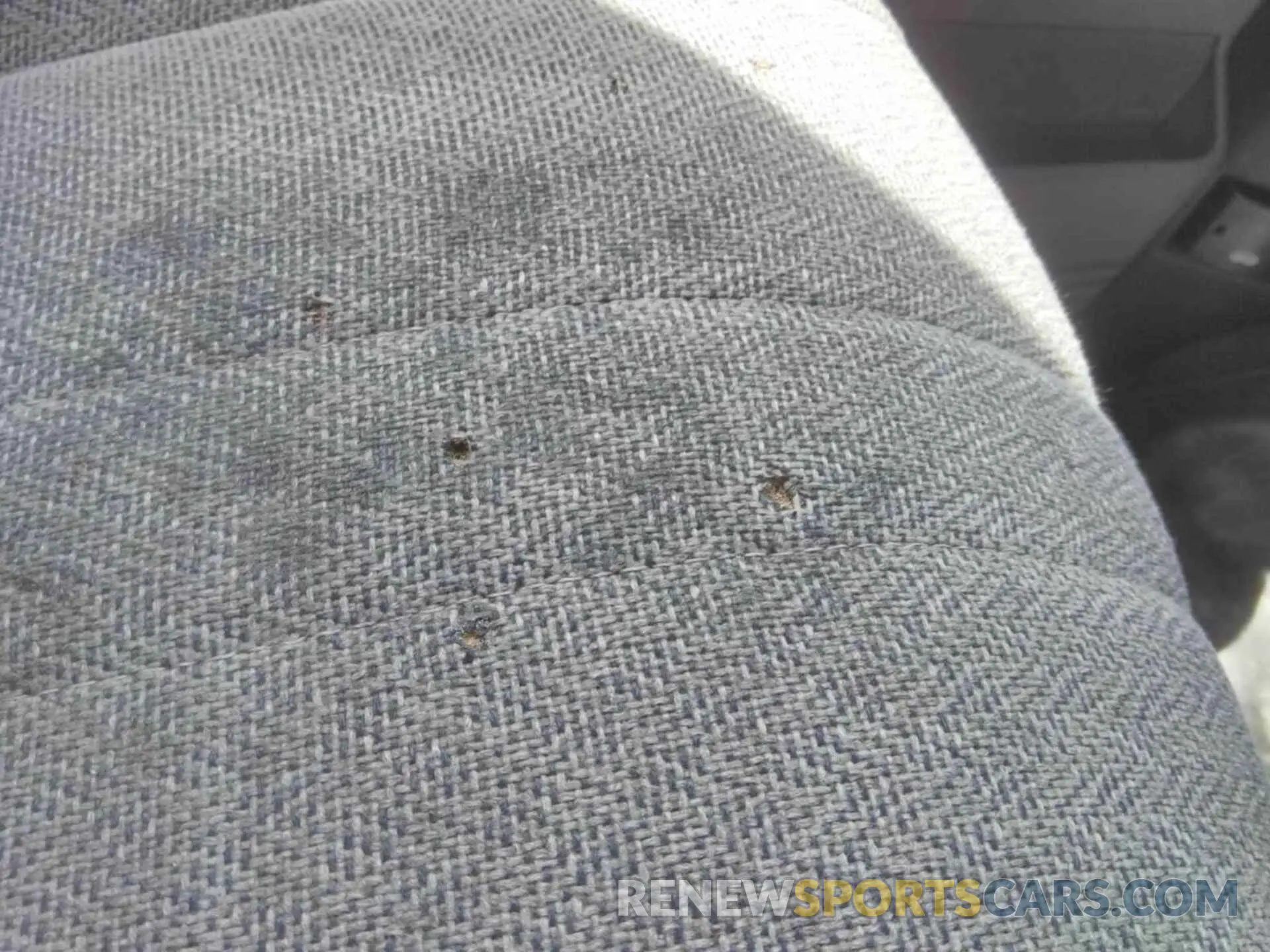 21 Photograph of a damaged car 1GCWGAFP1K1337712 CHEVROLET EXPRESS G2500 2019