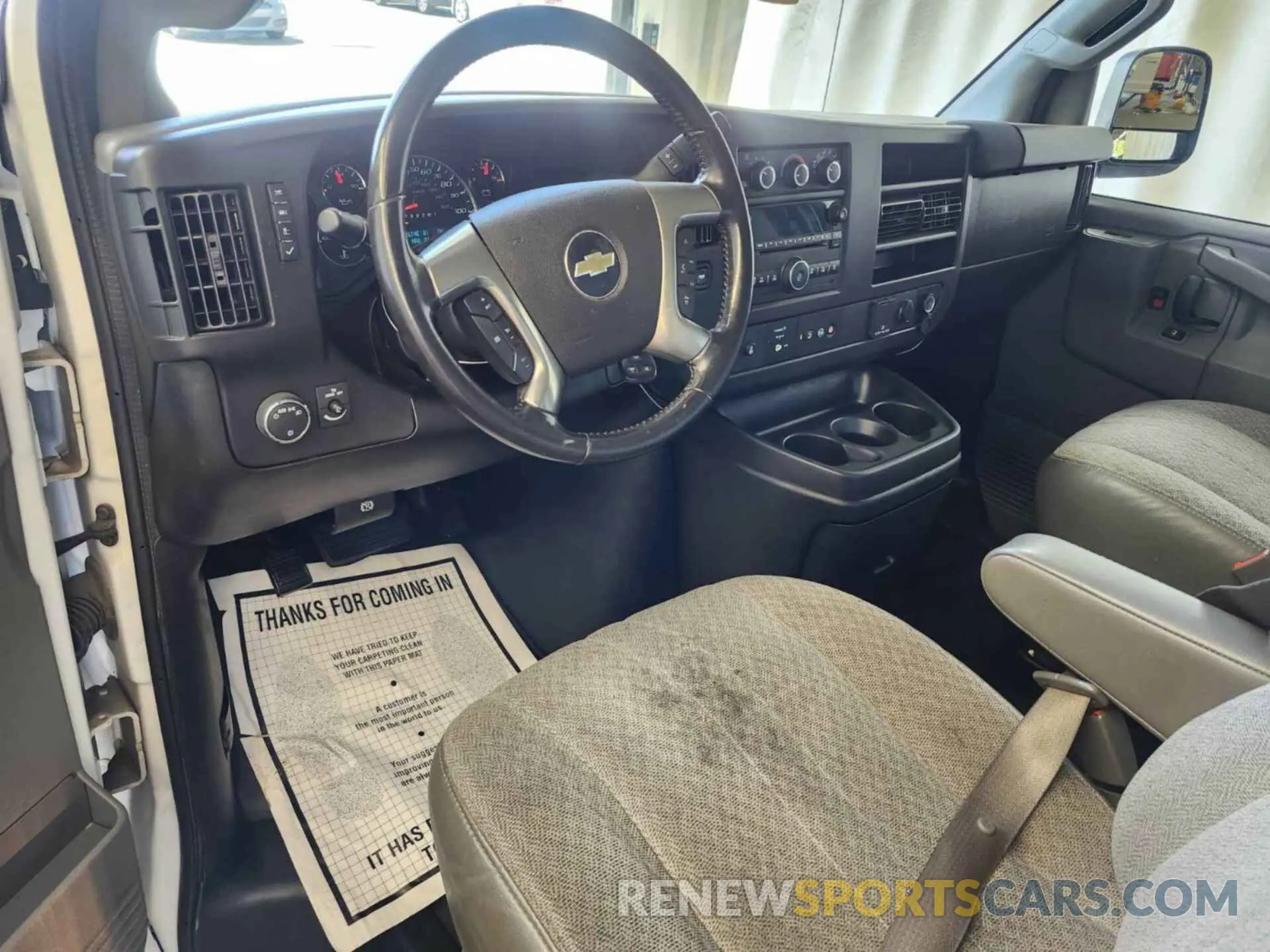 9 Photograph of a damaged car 1GCWGAFP1K1337712 CHEVROLET EXPRESS G2500 2019