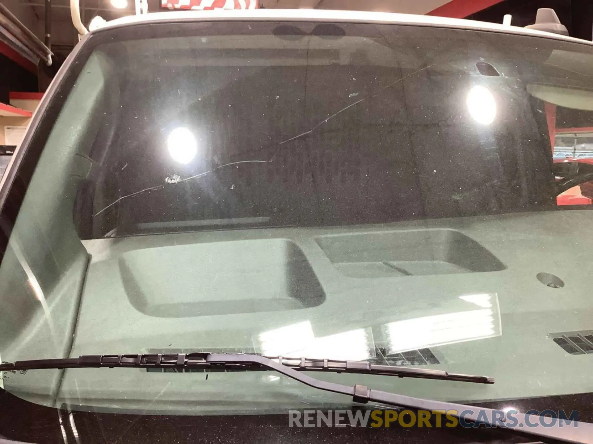 19 Photograph of a damaged car 1GCWGAFP4K1187286 CHEVROLET EXPRESS G2500 2019