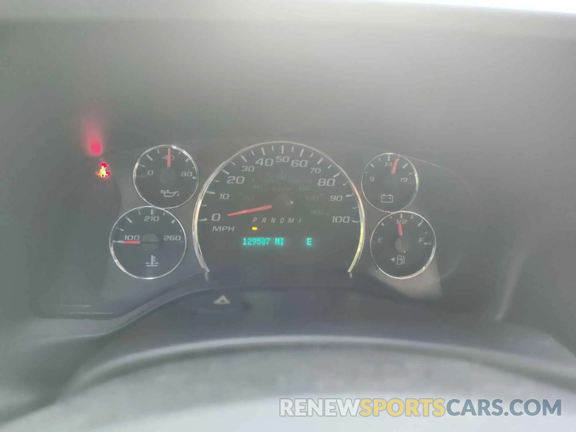 27 Photograph of a damaged car 1GCWGAFP8K1176159 CHEVROLET EXPRESS G2500 2019