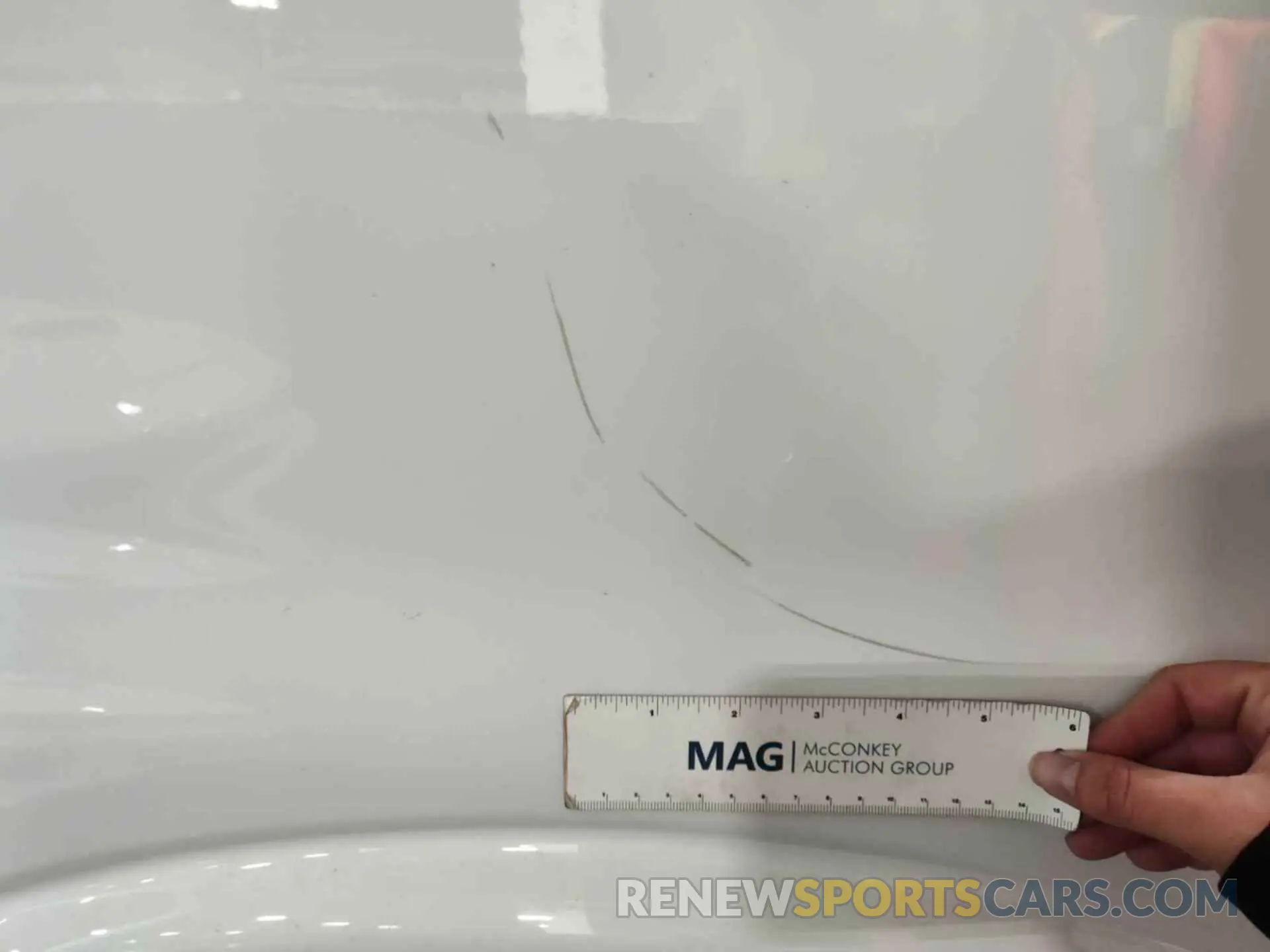4 Photograph of a damaged car 1GCWGAFP8K1176159 CHEVROLET EXPRESS G2500 2019