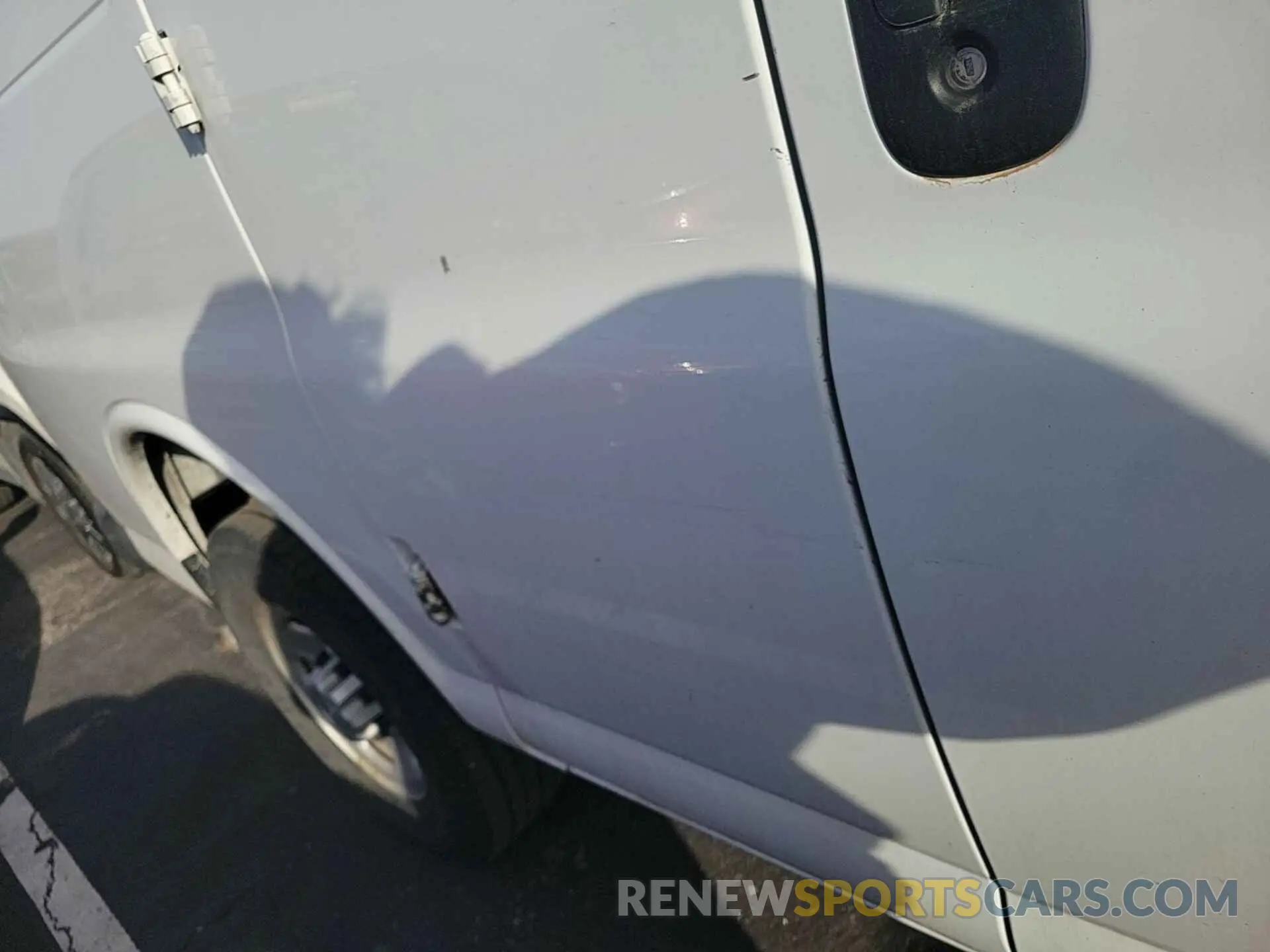 21 Photograph of a damaged car 1GCWGAFPXK1202597 CHEVROLET EXPRESS G2500 2019