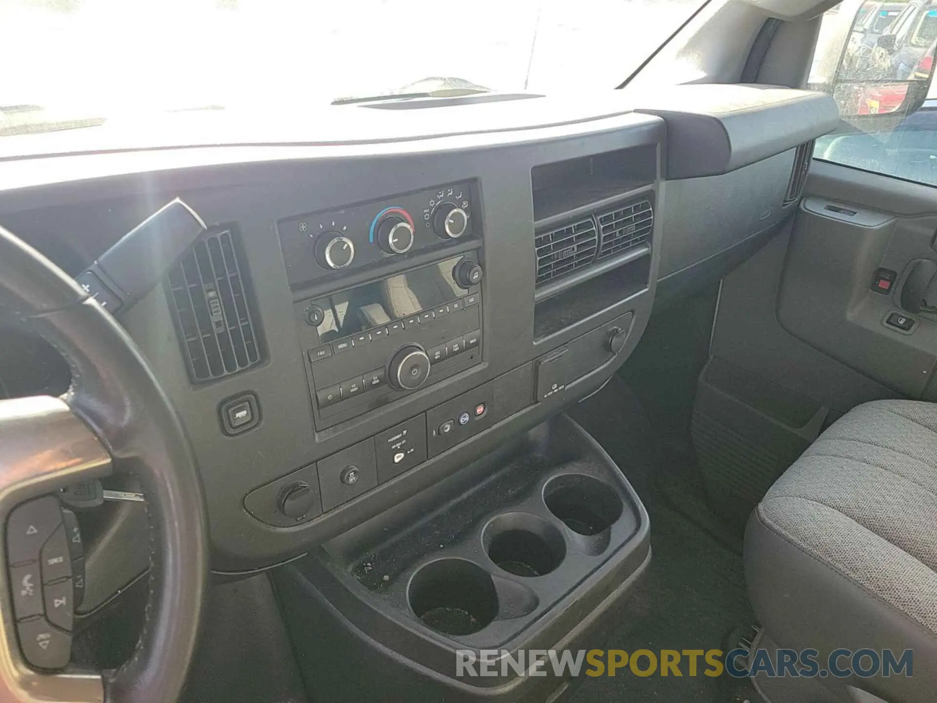 22 Photograph of a damaged car 1GCWGAFPXK1202597 CHEVROLET EXPRESS G2500 2019