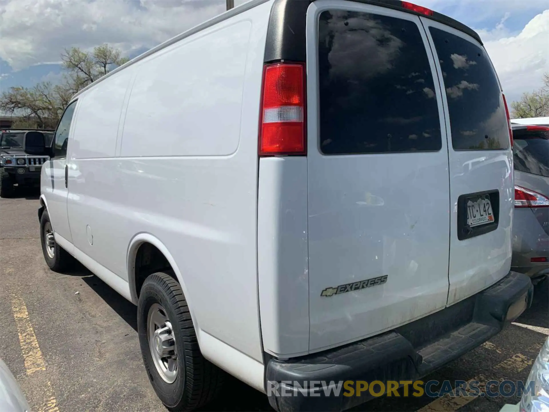 20 Photograph of a damaged car 1GCWGAFG7L1243688 CHEVROLET EXPRESS G2500 2020