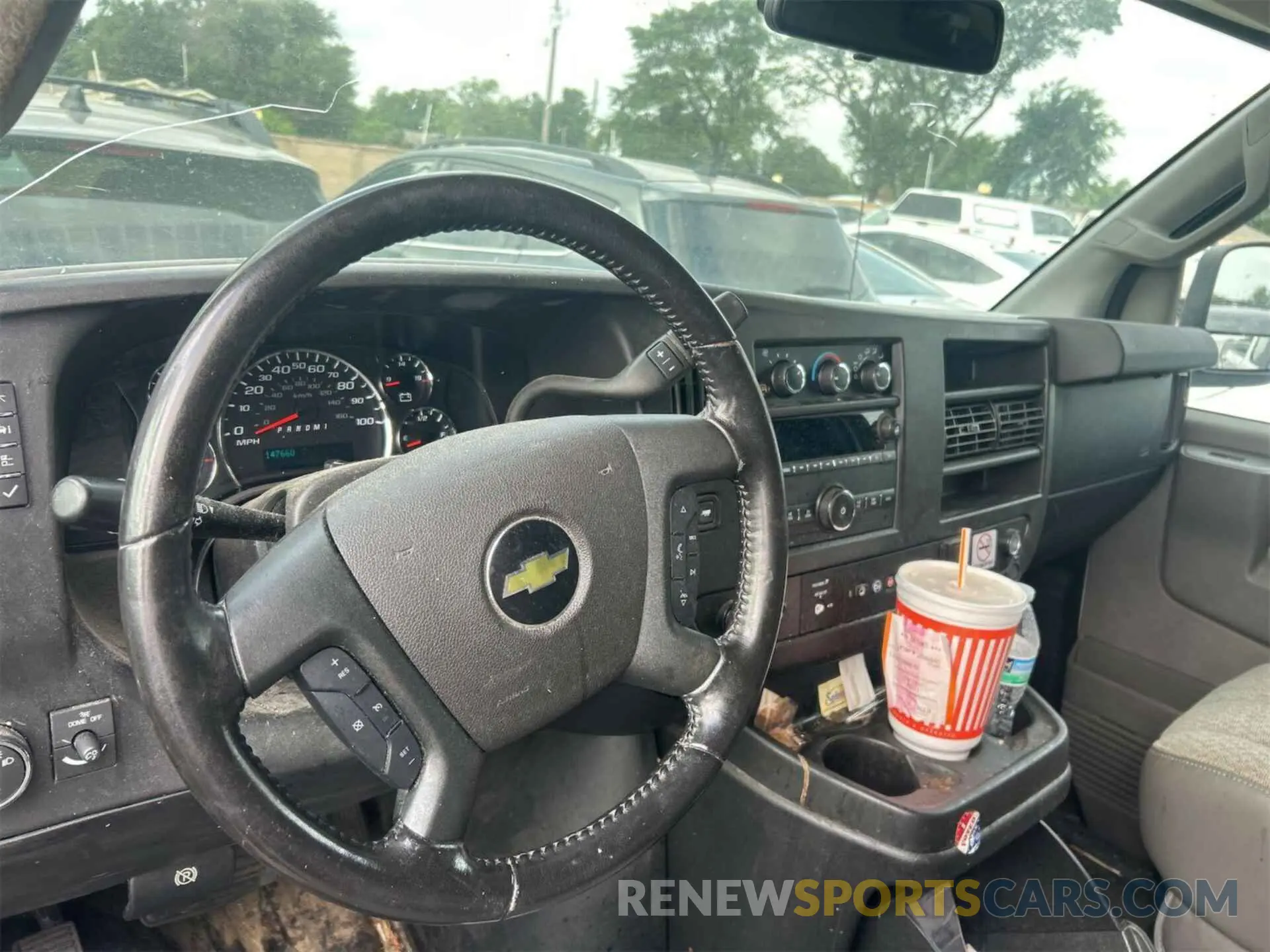 10 Photograph of a damaged car 1GCWGAFGXL1252899 CHEVROLET EXPRESS G2500 2020