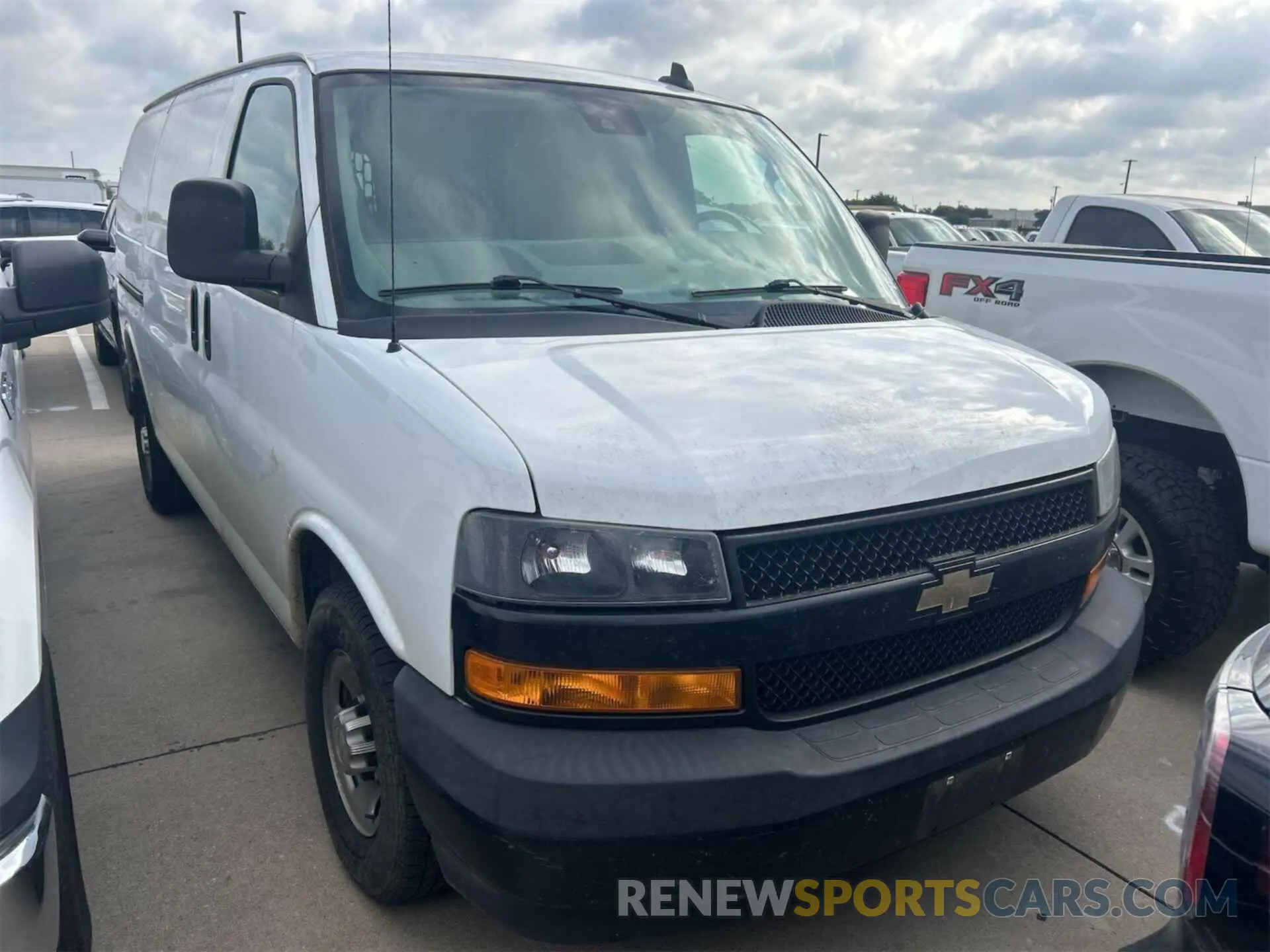 16 Photograph of a damaged car 1GCWGAFGXL1252899 CHEVROLET EXPRESS G2500 2020
