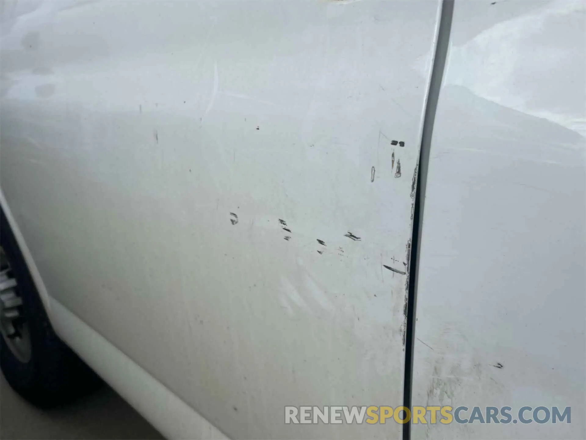 18 Photograph of a damaged car 1GCWGAFGXL1252899 CHEVROLET EXPRESS G2500 2020