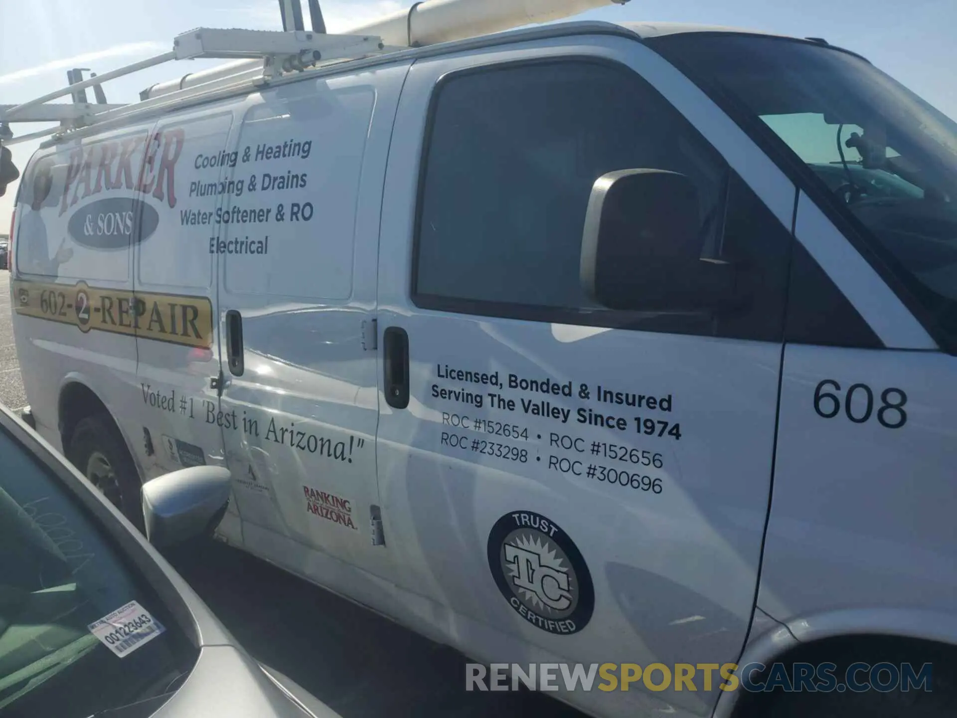 15 Photograph of a damaged car 1GCWGAFPXL1253115 CHEVROLET EXPRESS G2500 2020
