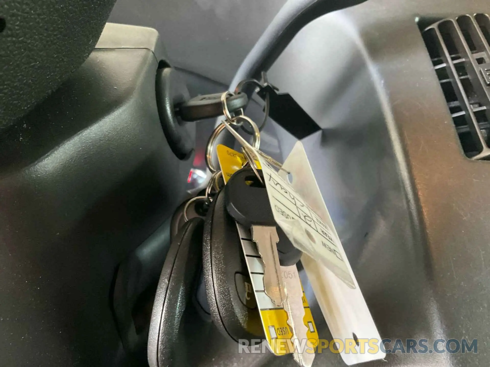 21 Photograph of a damaged car 1GCWGAFP4M1311981 CHEVROLET EXPRESS G2500 2021