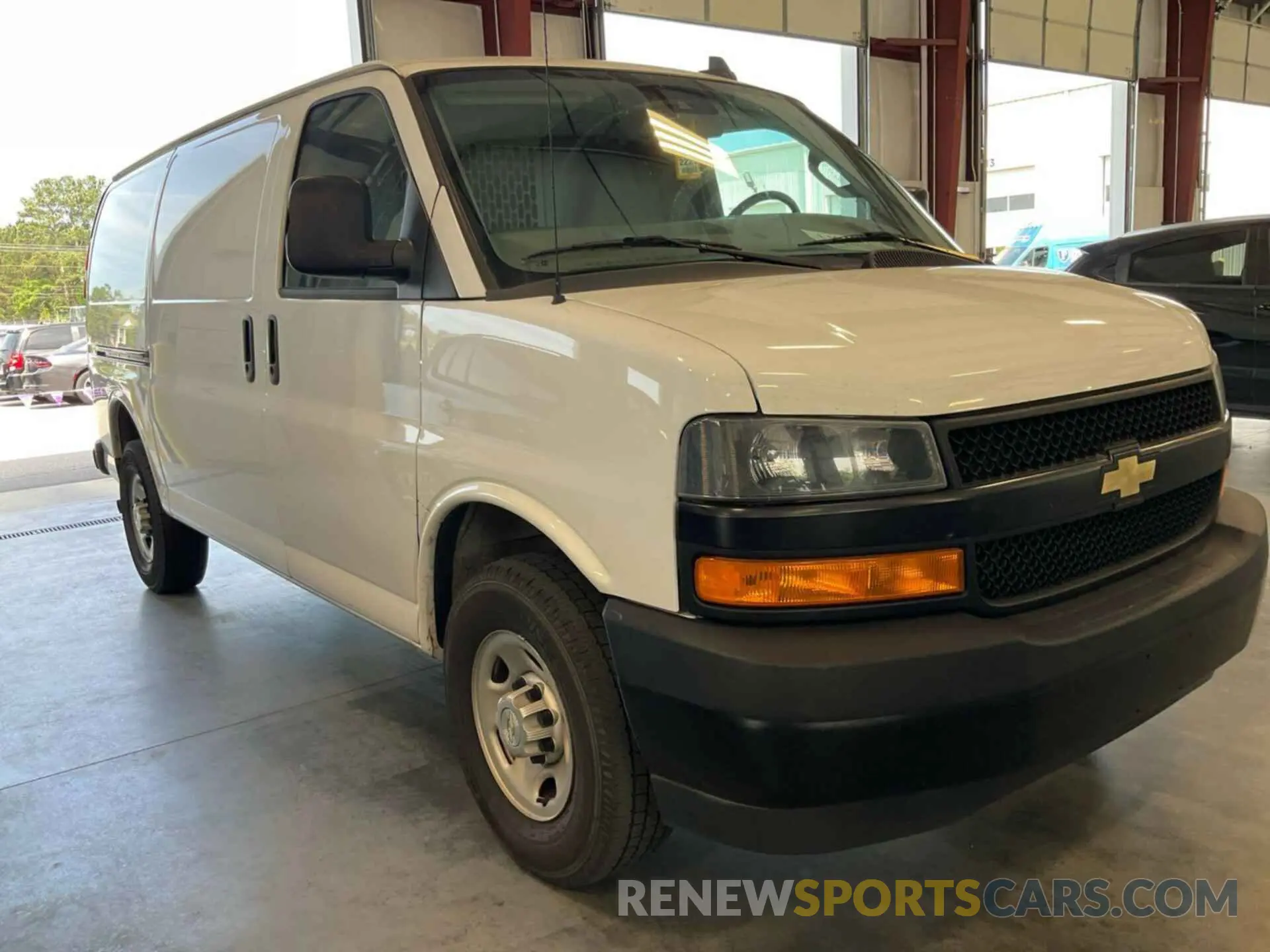 23 Photograph of a damaged car 1GCWGAFP4M1311981 CHEVROLET EXPRESS G2500 2021