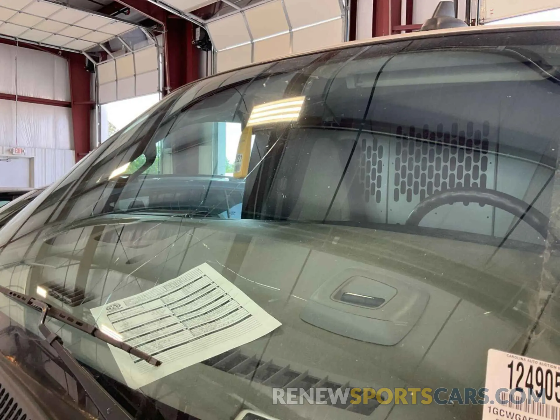 6 Photograph of a damaged car 1GCWGAFP4M1311981 CHEVROLET EXPRESS G2500 2021