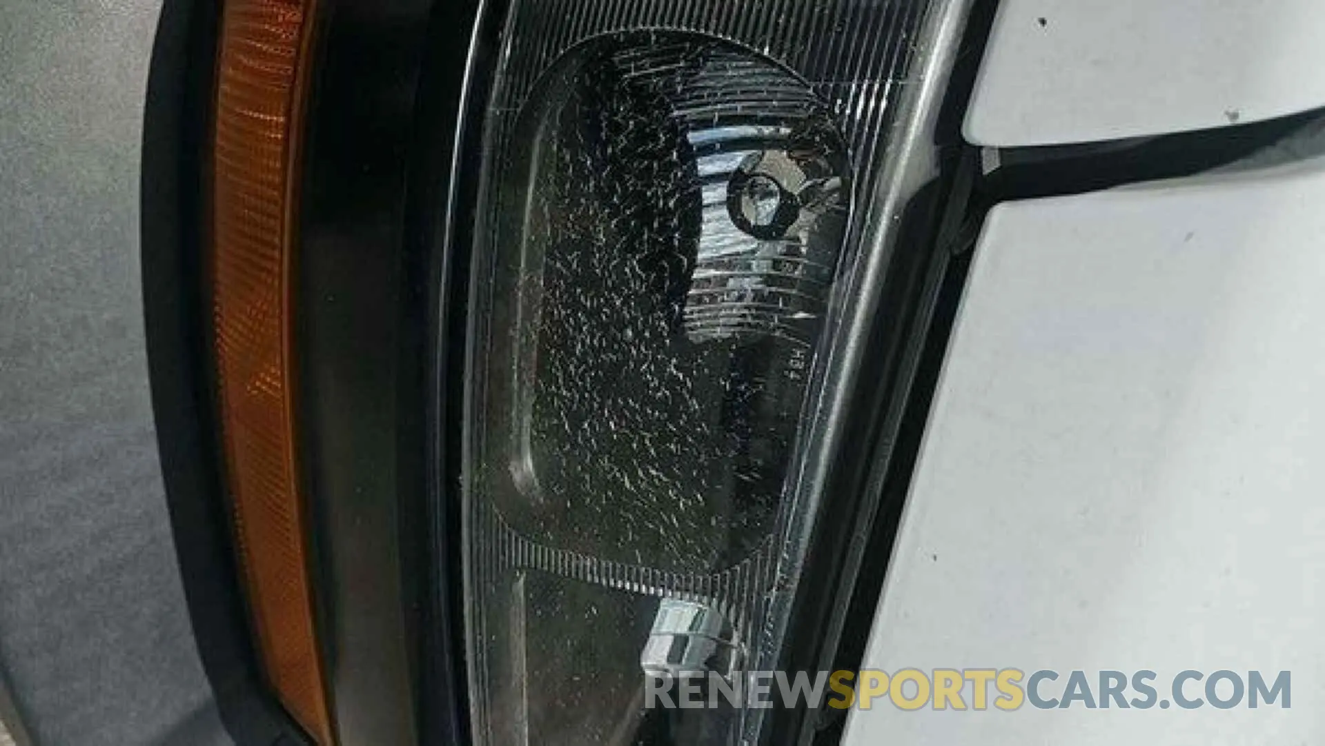 10 Photograph of a damaged car 1GCWGAFPXM1166123 CHEVROLET EXPRESS G2500 2021