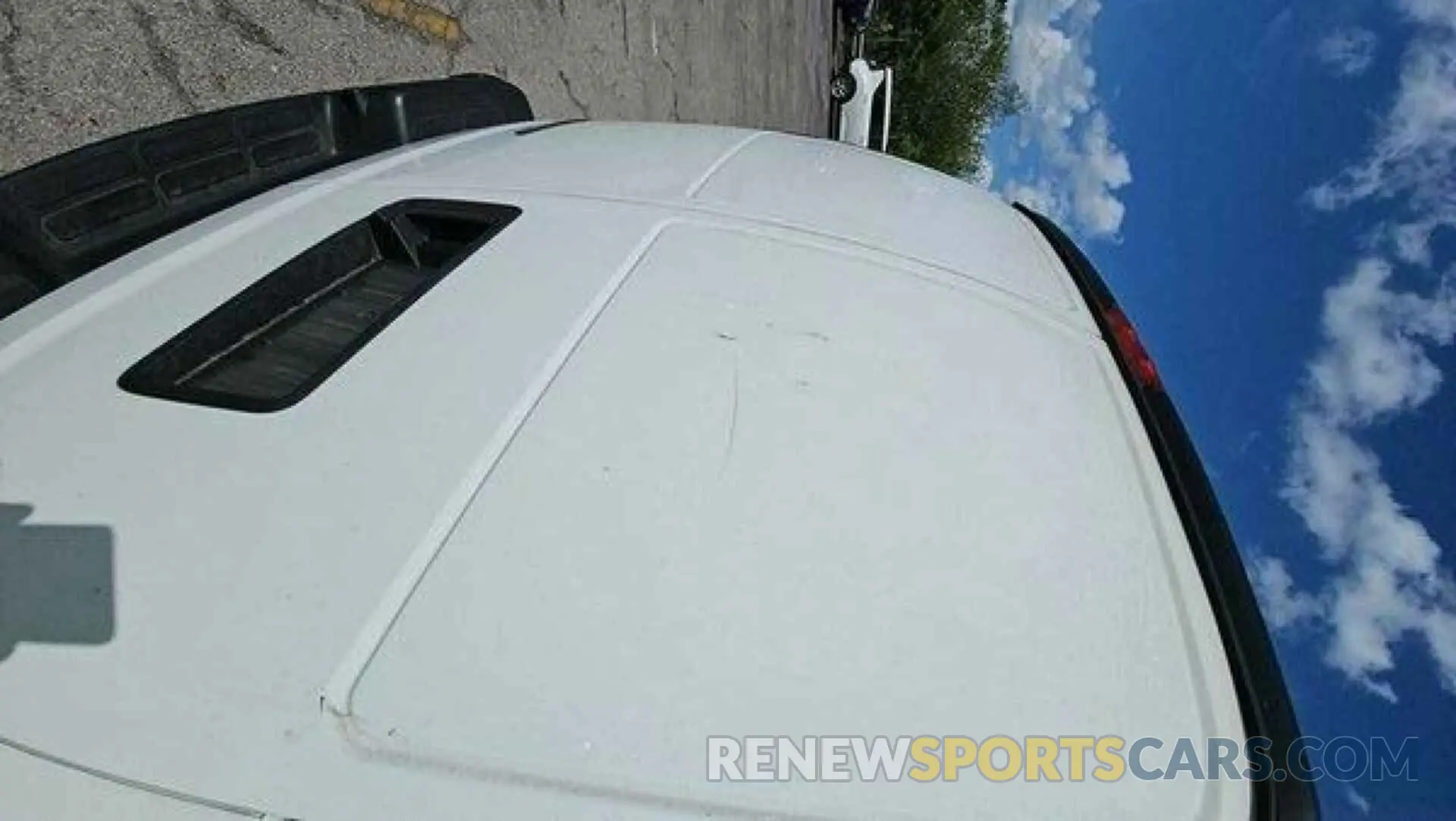6 Photograph of a damaged car 1GCWGAFP1N1256617 CHEVROLET EXPRESS G2500 2022