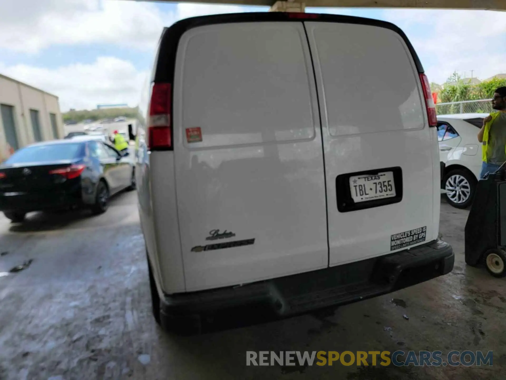 11 Photograph of a damaged car 1GCWGAFP2N1259705 CHEVROLET EXPRESS G2500 2022