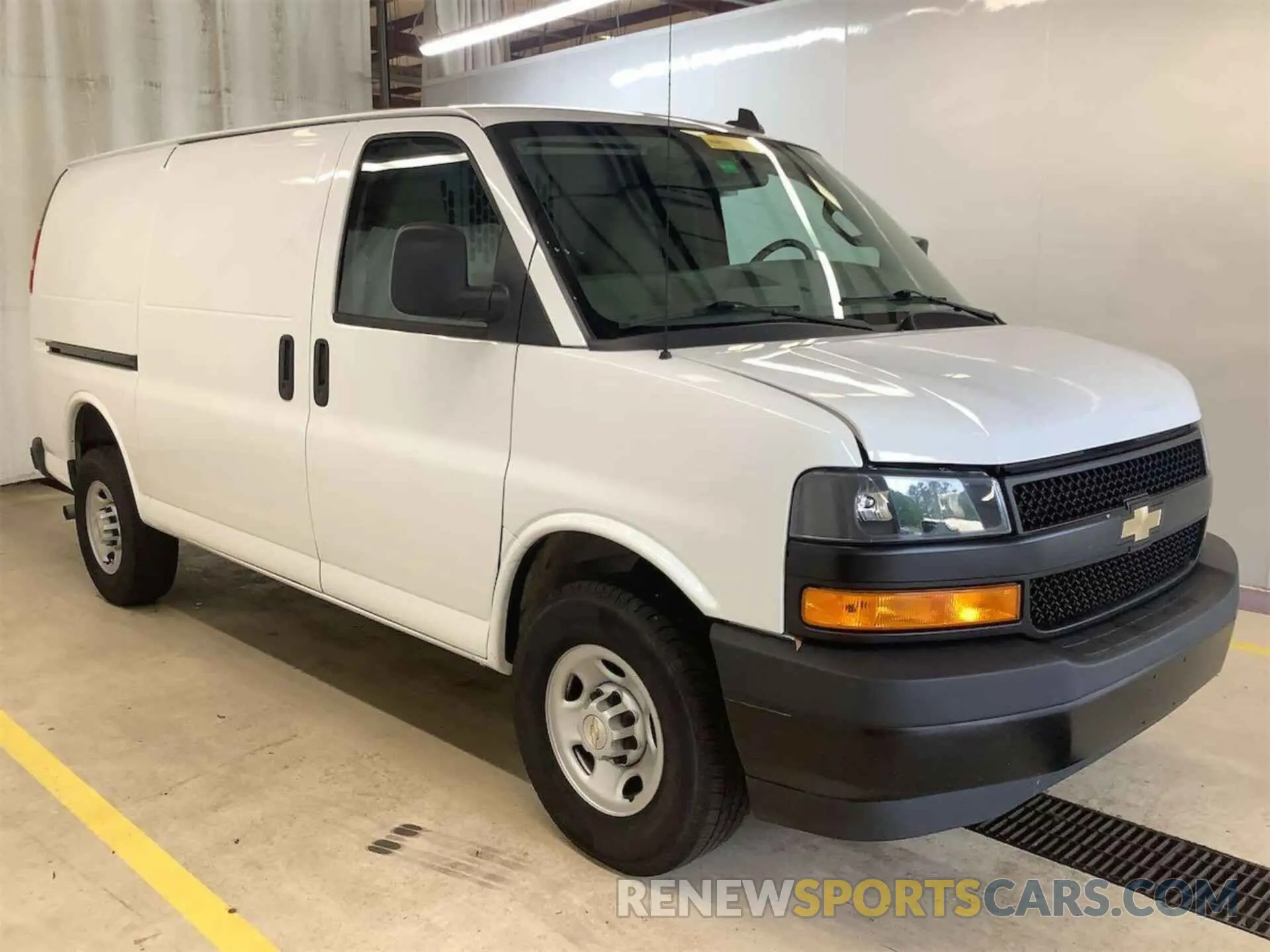 25 Photograph of a damaged car 1GCWGAFP3N1259311 CHEVROLET EXPRESS G2500 2022