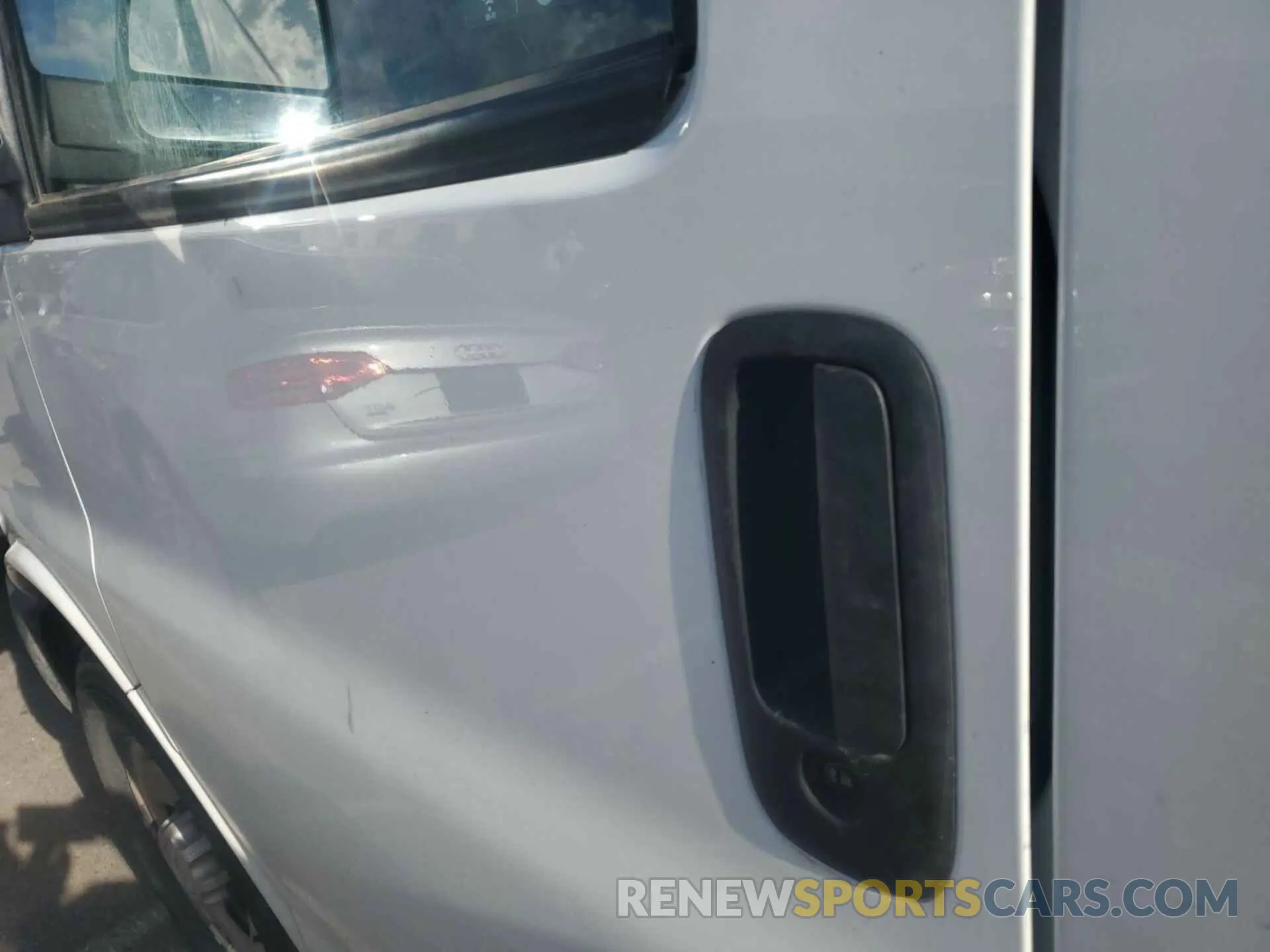 11 Photograph of a damaged car 1GCWGAFP5N1224334 CHEVROLET EXPRESS G2500 2022