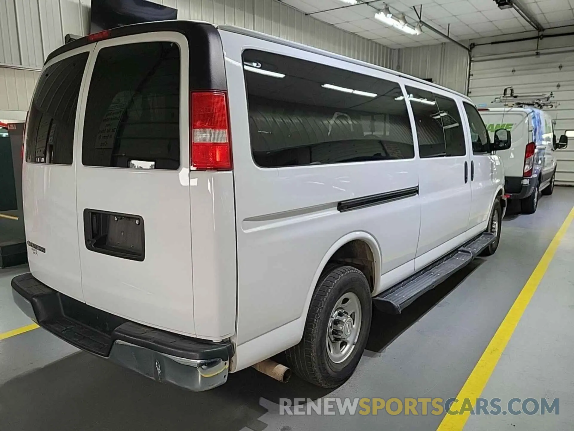 32 Photograph of a damaged car 1GAZGPFG5K1200734 CHEVROLET EXPRESS G3500 2019
