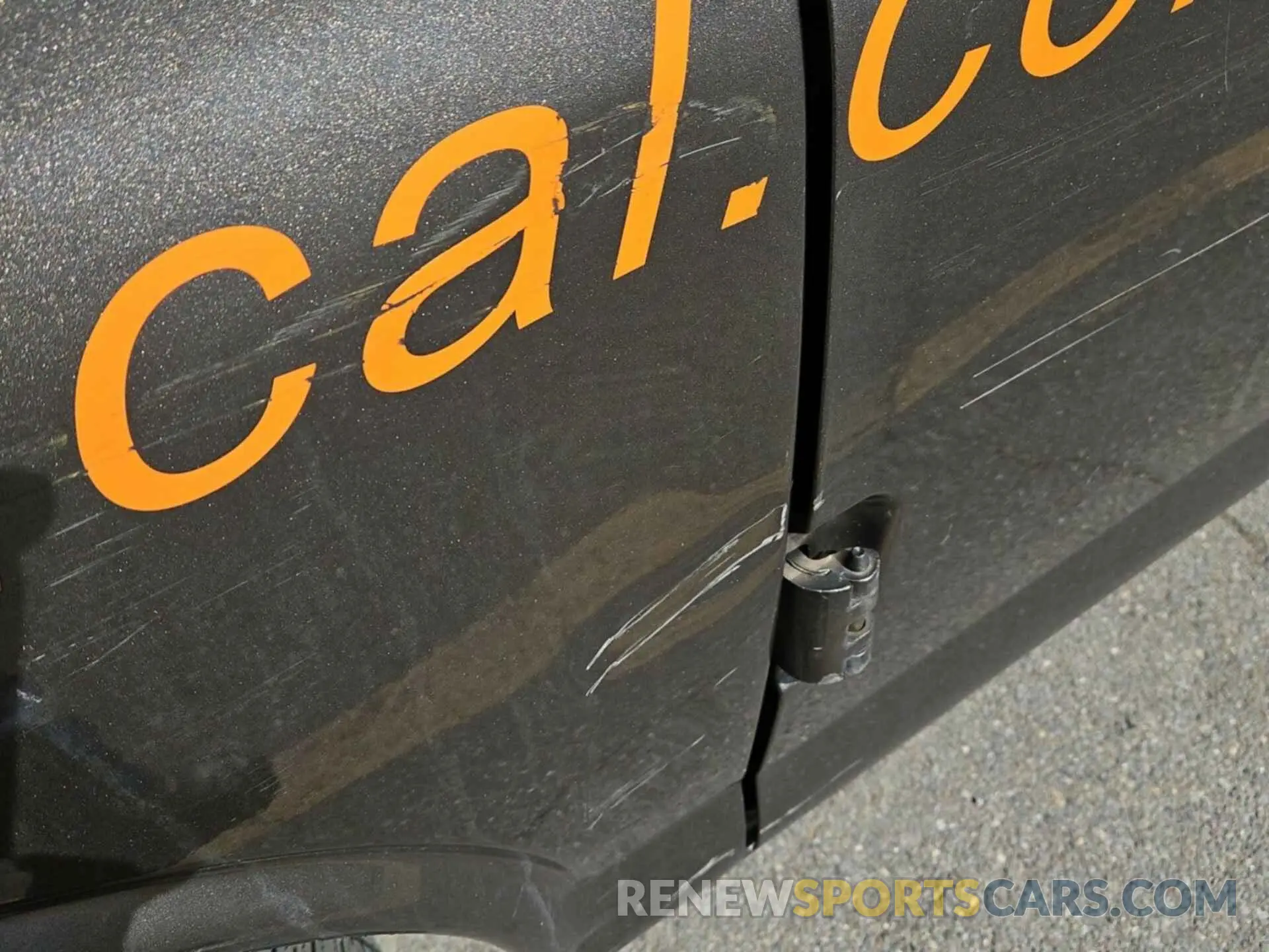 10 Photograph of a damaged car 1GCZGGFG7K1355860 CHEVROLET EXPRESS G3500 2019