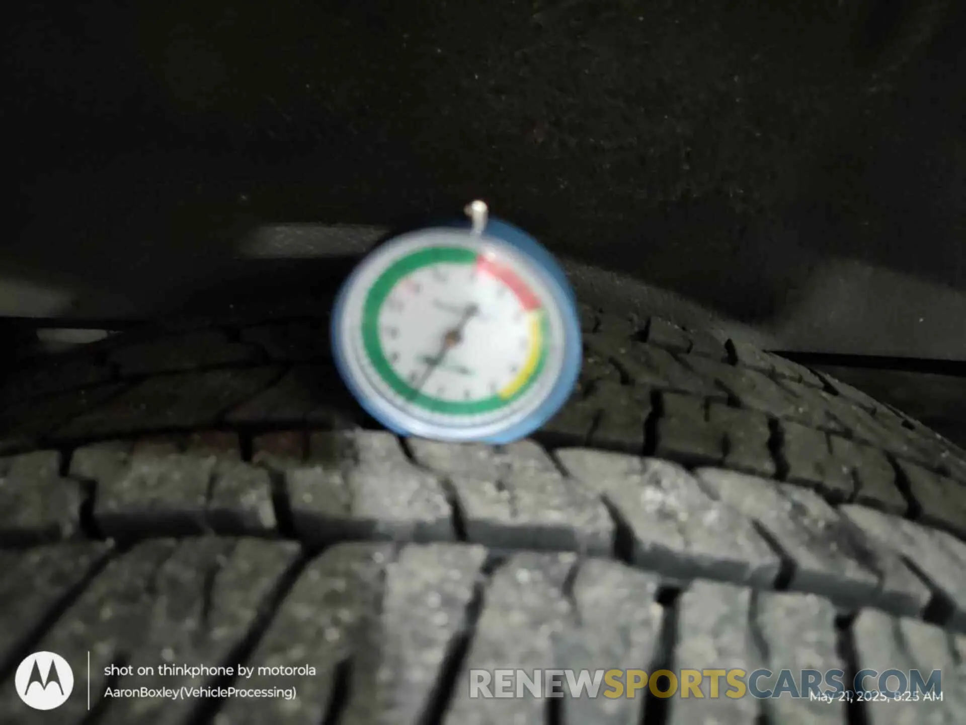 17 Photograph of a damaged car 1GCZGGFP5K1332660 CHEVROLET EXPRESS G3500 2019