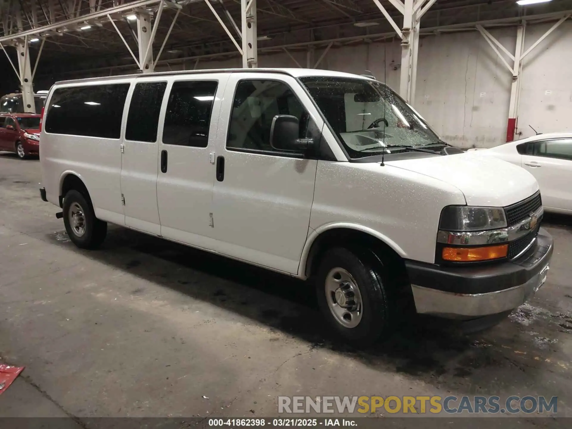 1 Photograph of a damaged car 1GAZGPFG7L1182805 CHEVROLET EXPRESS PASSENGER 2020