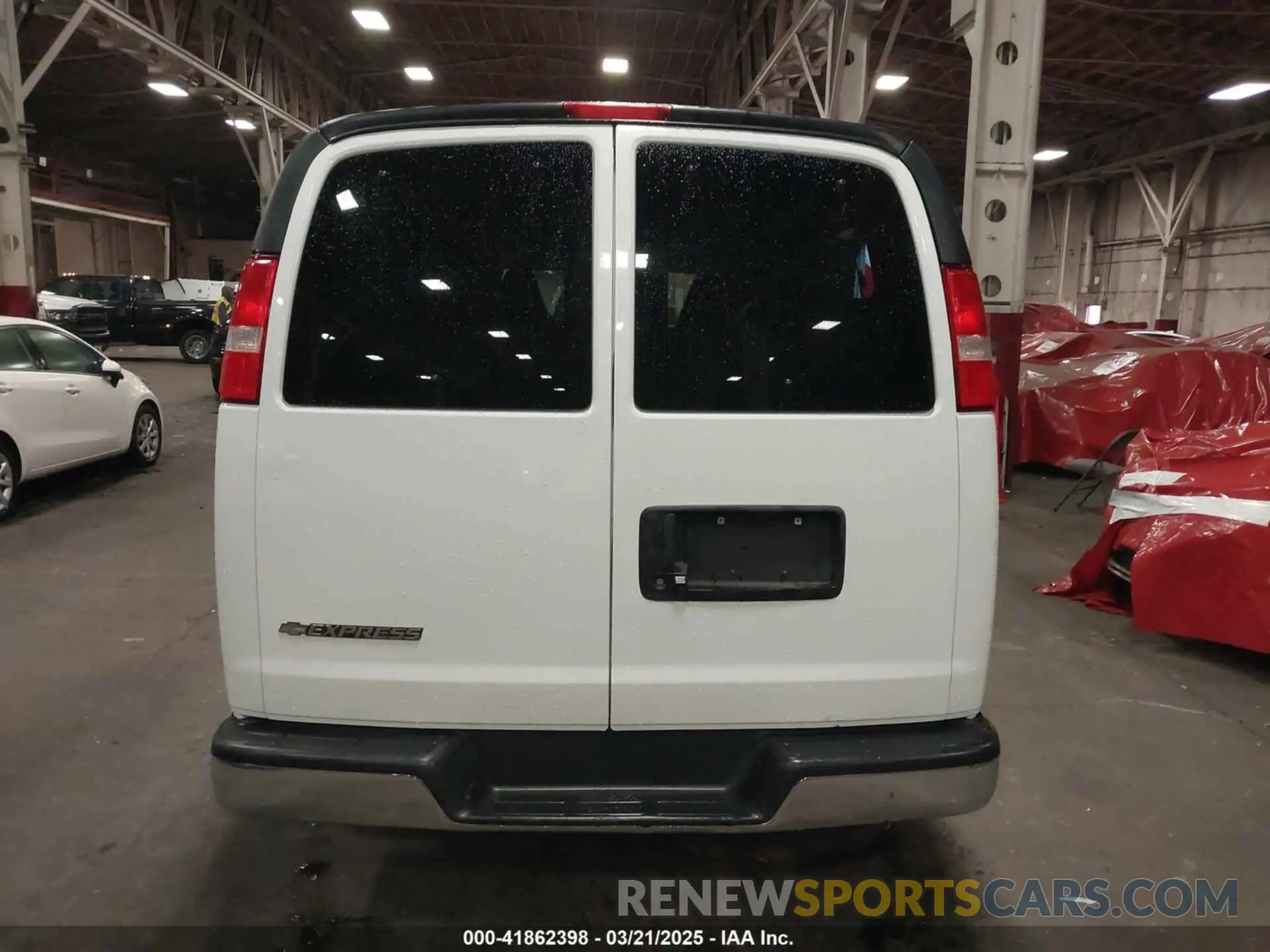 16 Photograph of a damaged car 1GAZGPFG7L1182805 CHEVROLET EXPRESS PASSENGER 2020