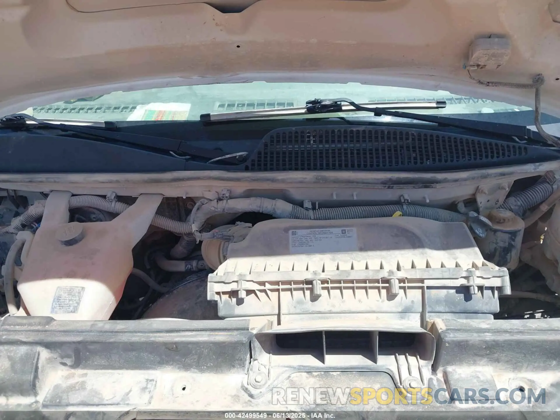 10 Photograph of a damaged car 1GAZGPFP6L1230617 CHEVROLET EXPRESS PASSENGER 2020