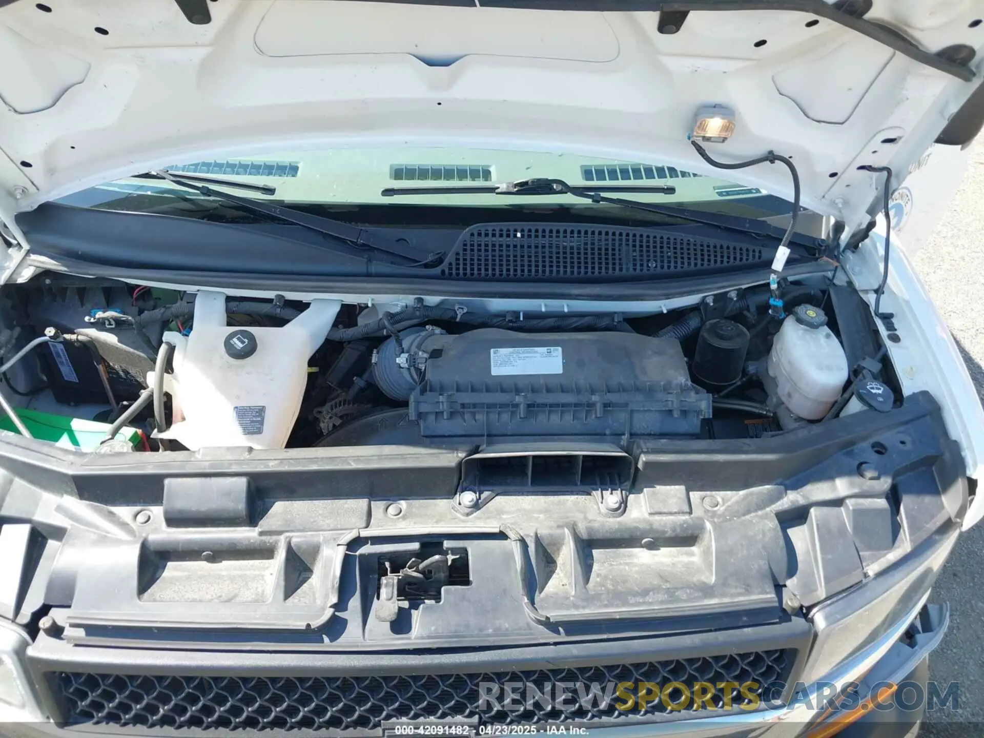 10 Photograph of a damaged car 1GAZGPF79M1309779 CHEVROLET EXPRESS PASSENGER 2021