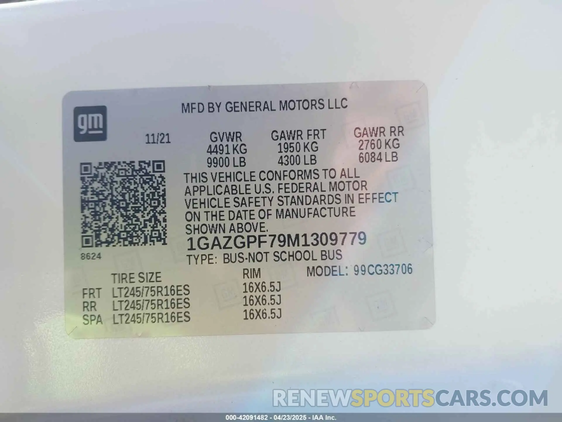 9 Photograph of a damaged car 1GAZGPF79M1309779 CHEVROLET EXPRESS PASSENGER 2021