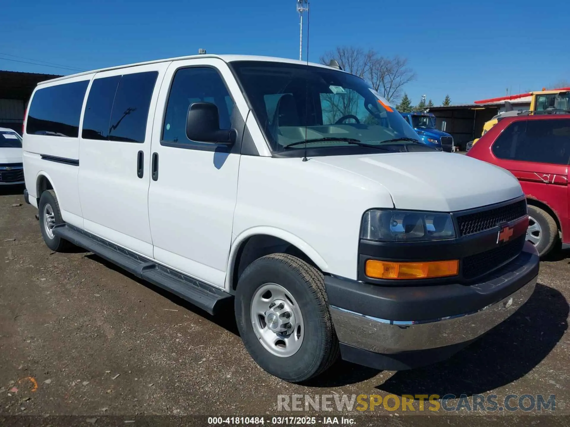 1 Photograph of a damaged car 1GAZGPFP3P1175047 CHEVROLET EXPRESS PASSENGER 2023
