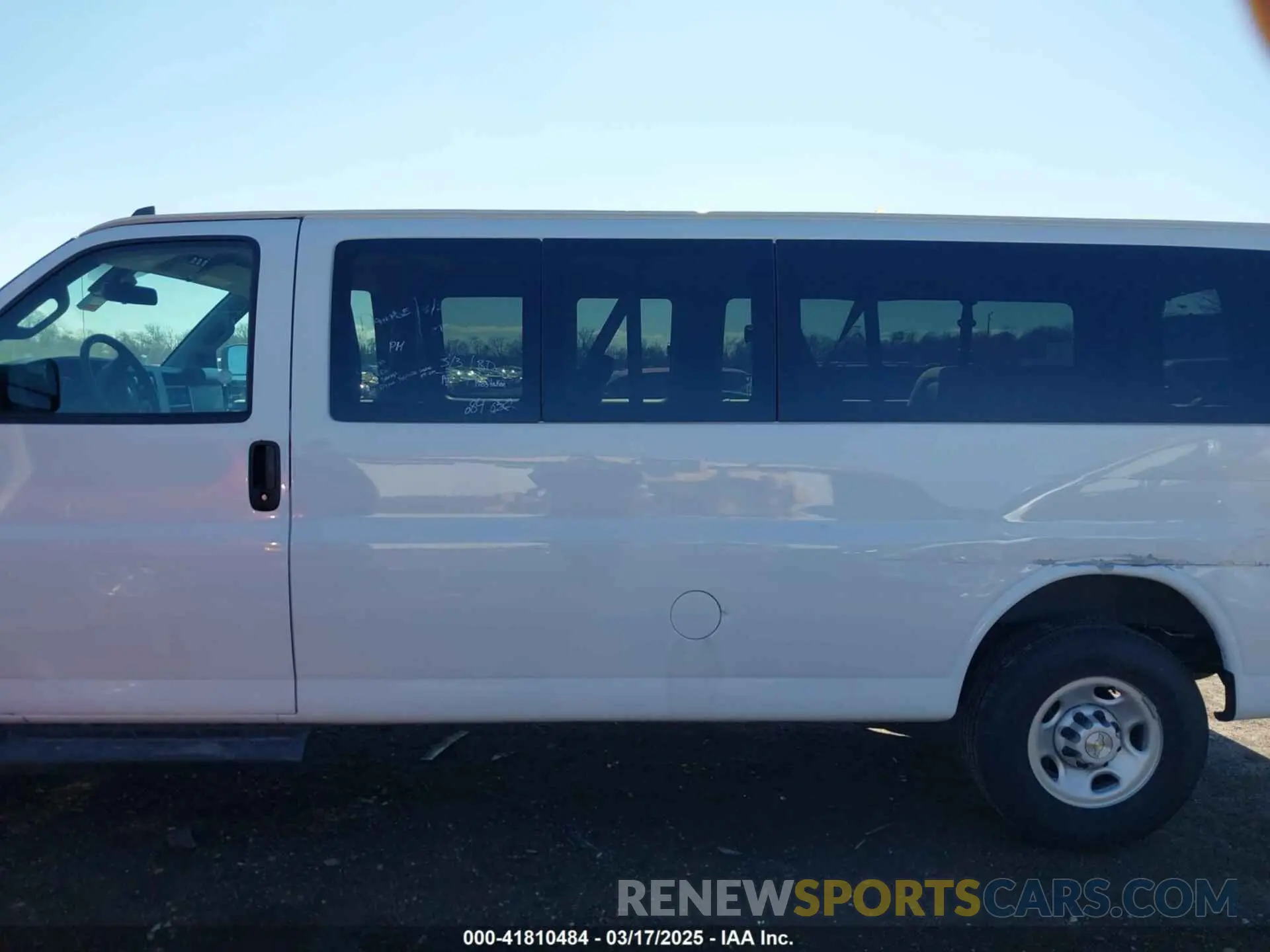 14 Photograph of a damaged car 1GAZGPFP3P1175047 CHEVROLET EXPRESS PASSENGER 2023
