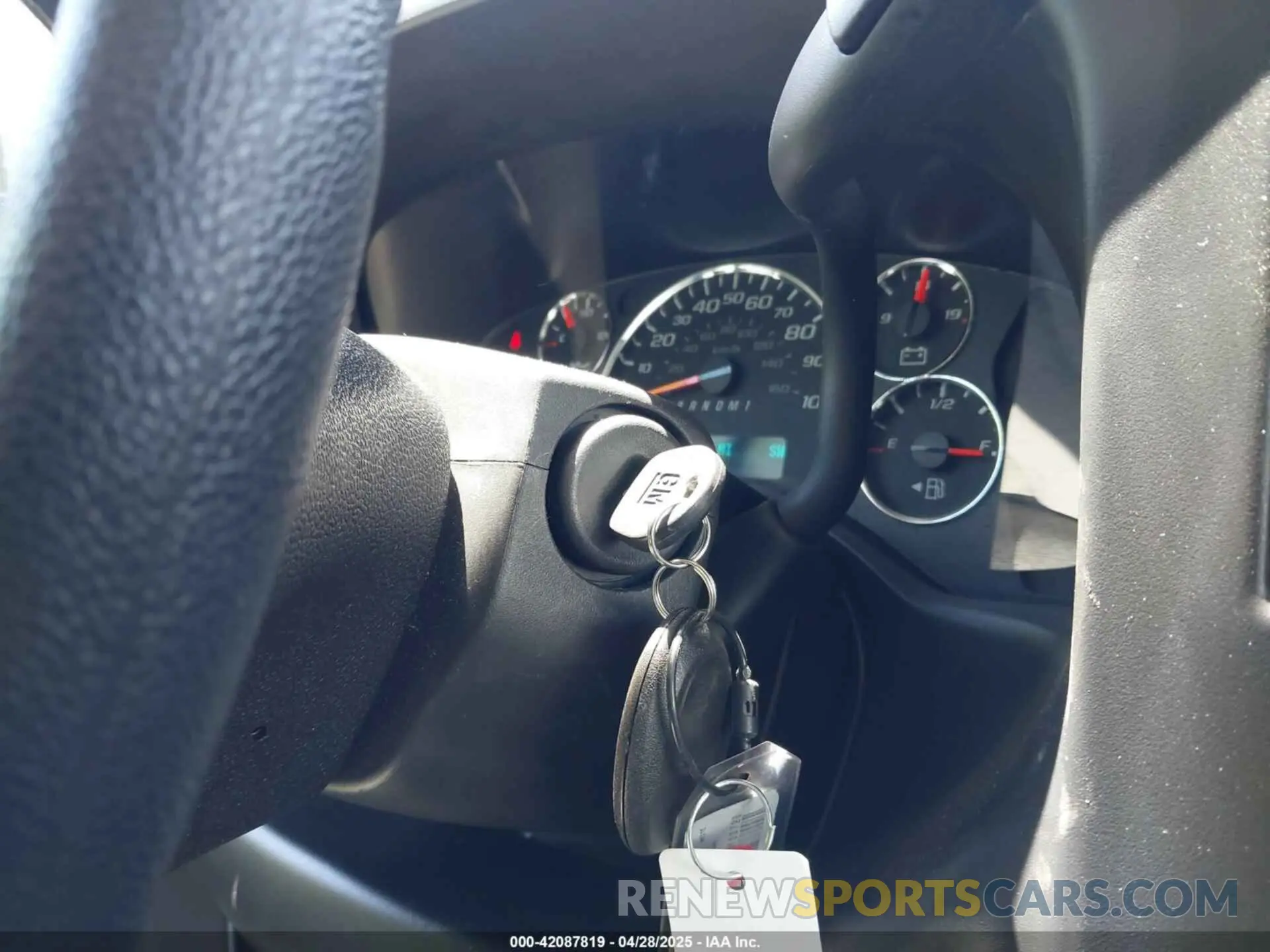 11 Photograph of a damaged car 1GAZGPF79S1100720 CHEVROLET EXPRESS PASSENGER 2025