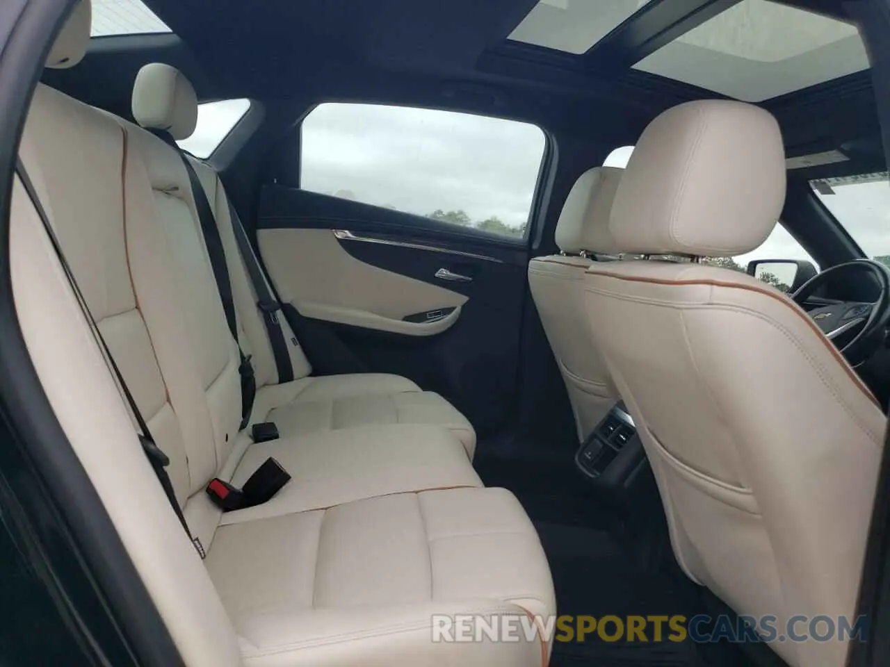 10 Photograph of a damaged car 1G1105S32KU101330 CHEVROLET IMPALA 2019