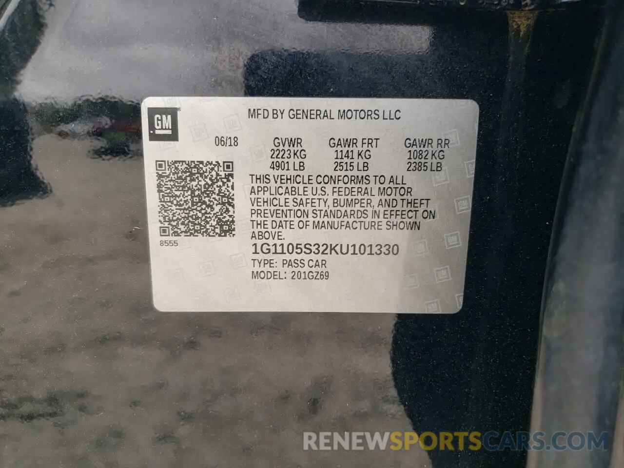 13 Photograph of a damaged car 1G1105S32KU101330 CHEVROLET IMPALA 2019