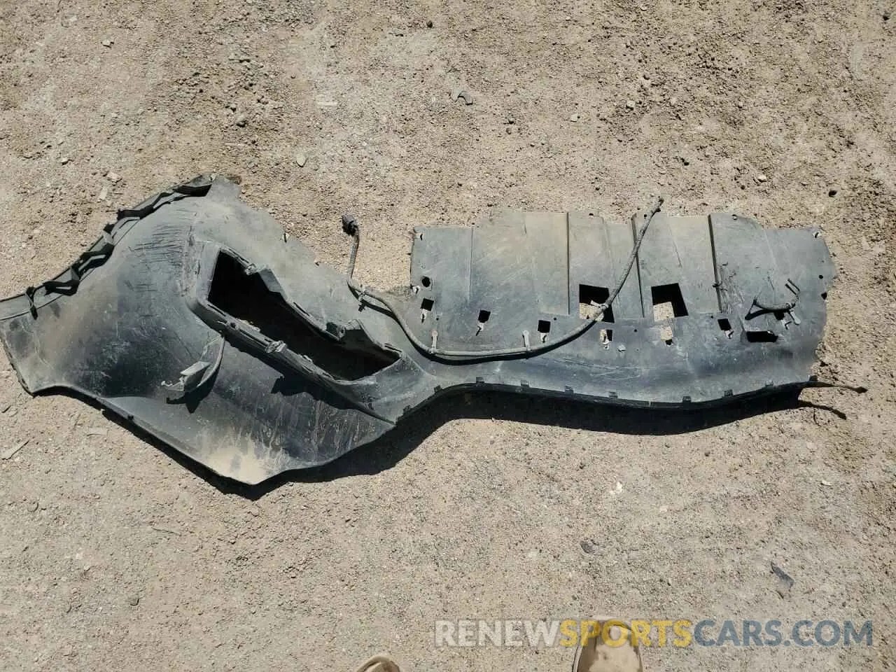 14 Photograph of a damaged car 1G1105S33KU105760 CHEVROLET IMPALA 2019