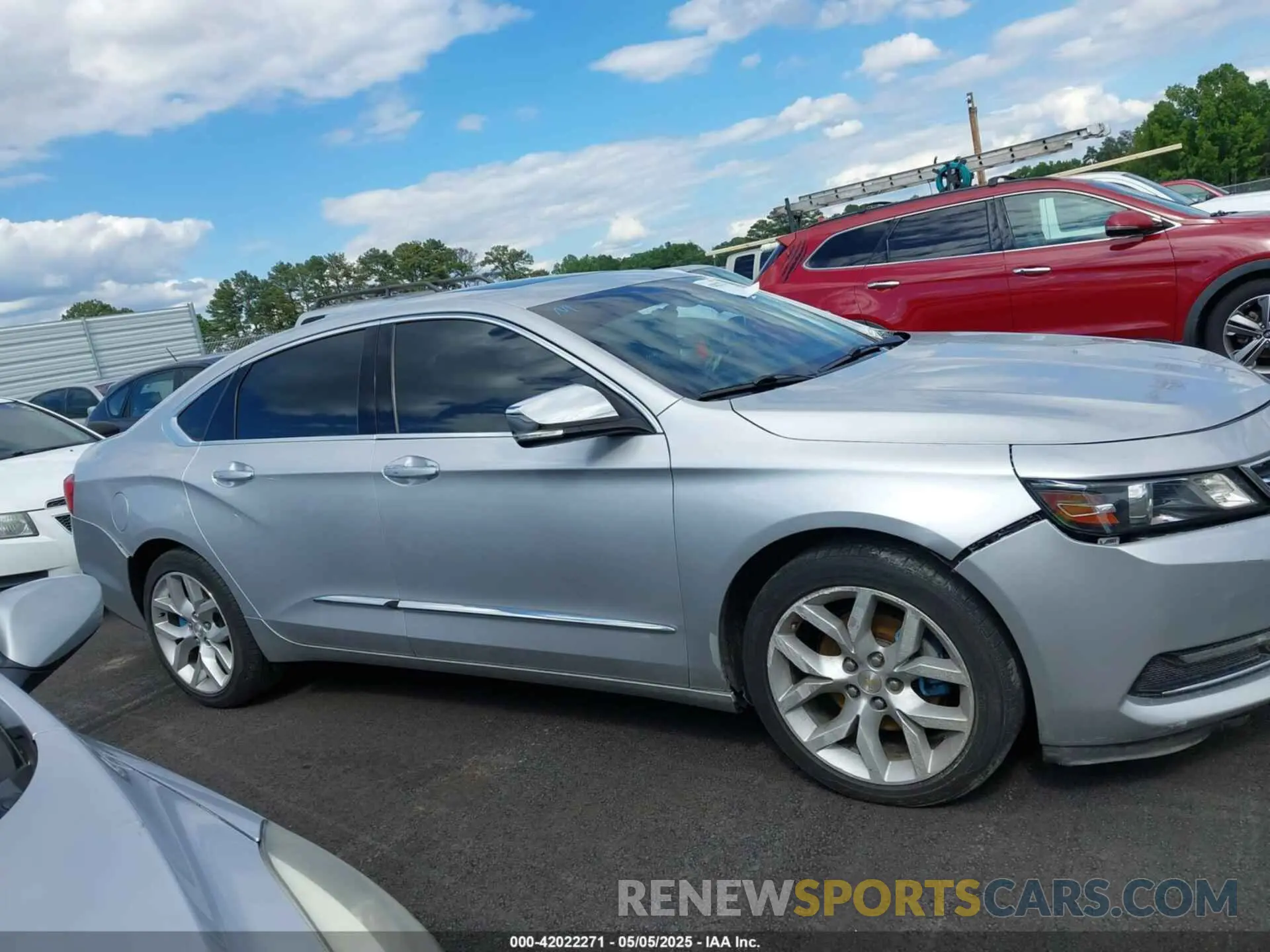 13 Photograph of a damaged car 1G1105S34KU108568 CHEVROLET IMPALA 2019