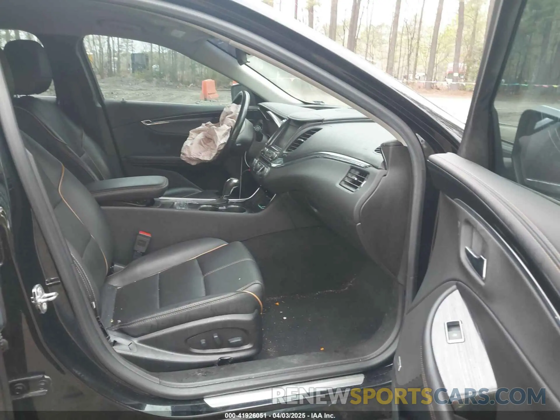 5 Photograph of a damaged car 1G1105S35KU109342 CHEVROLET IMPALA 2019