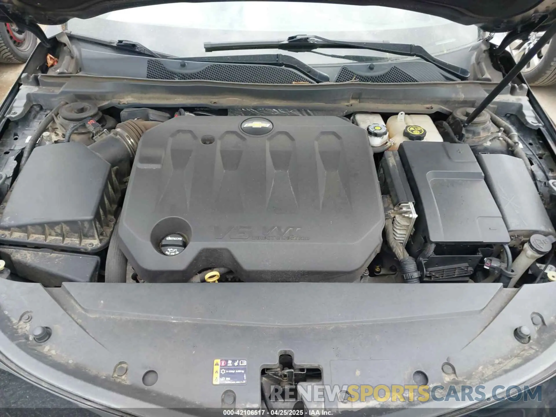 10 Photograph of a damaged car 1G1105S36KU105588 CHEVROLET IMPALA 2019