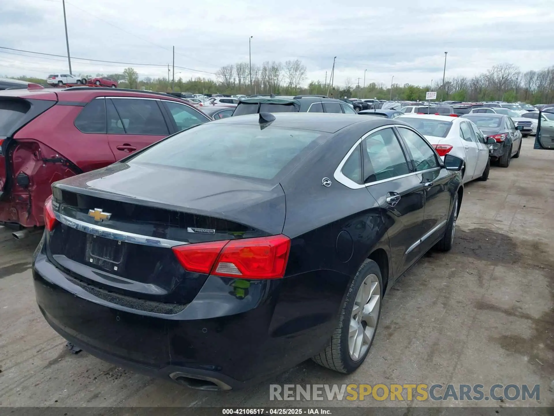 4 Photograph of a damaged car 1G1105S36KU105588 CHEVROLET IMPALA 2019