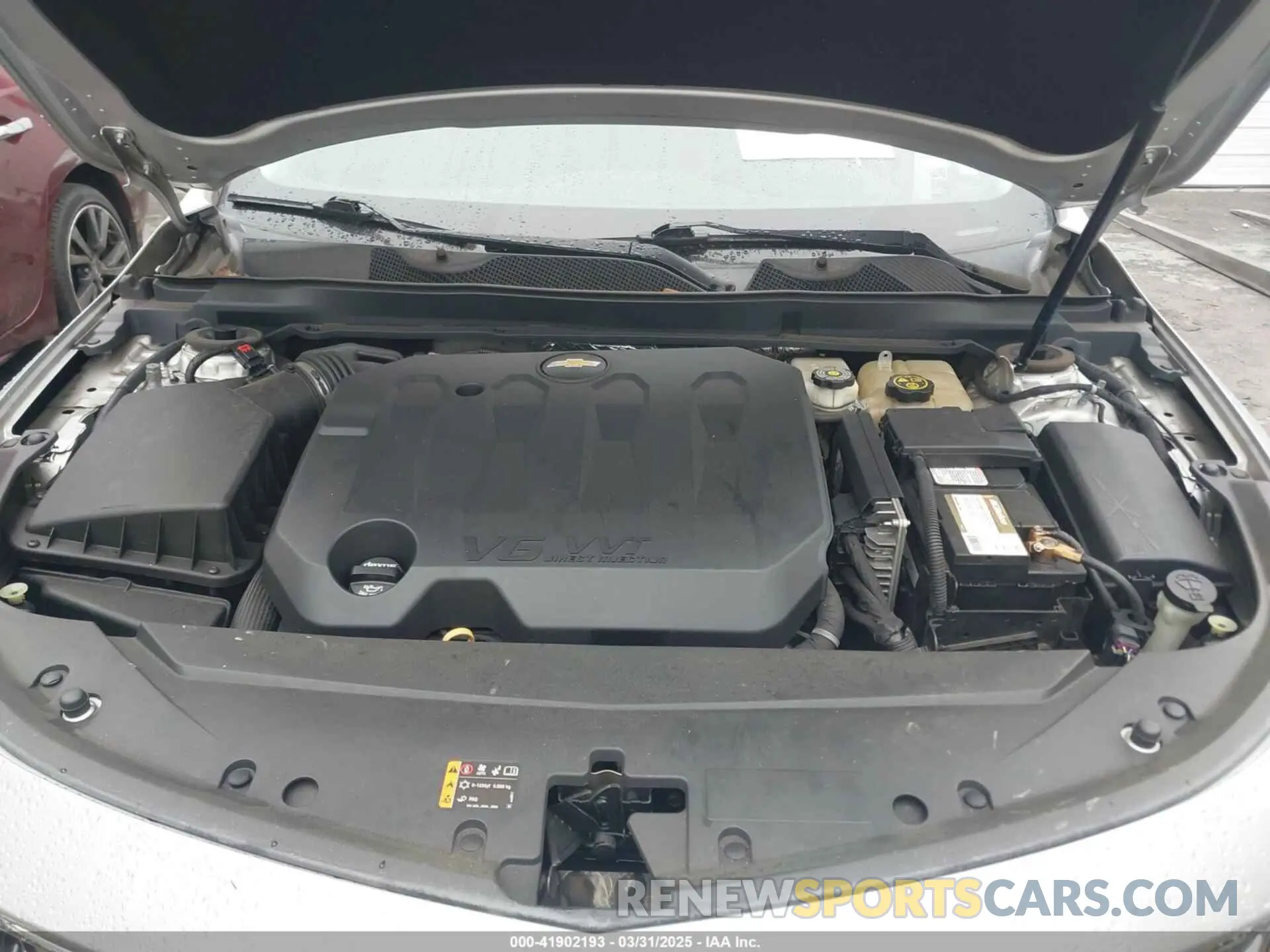 10 Photograph of a damaged car 1G1105S37KU142374 CHEVROLET IMPALA 2019