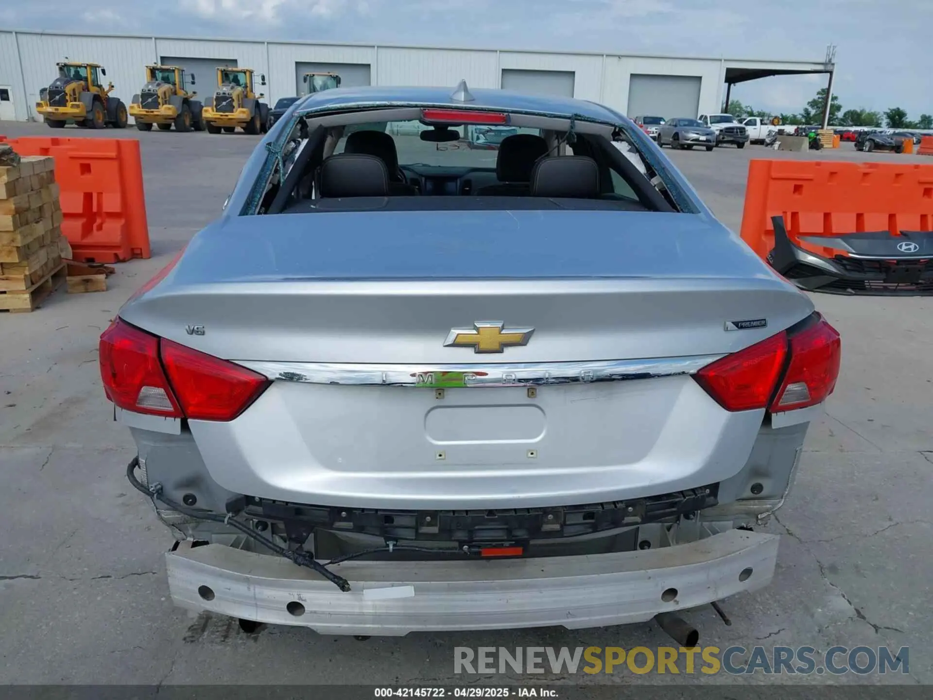 17 Photograph of a damaged car 1G1105S38KU115426 CHEVROLET IMPALA 2019