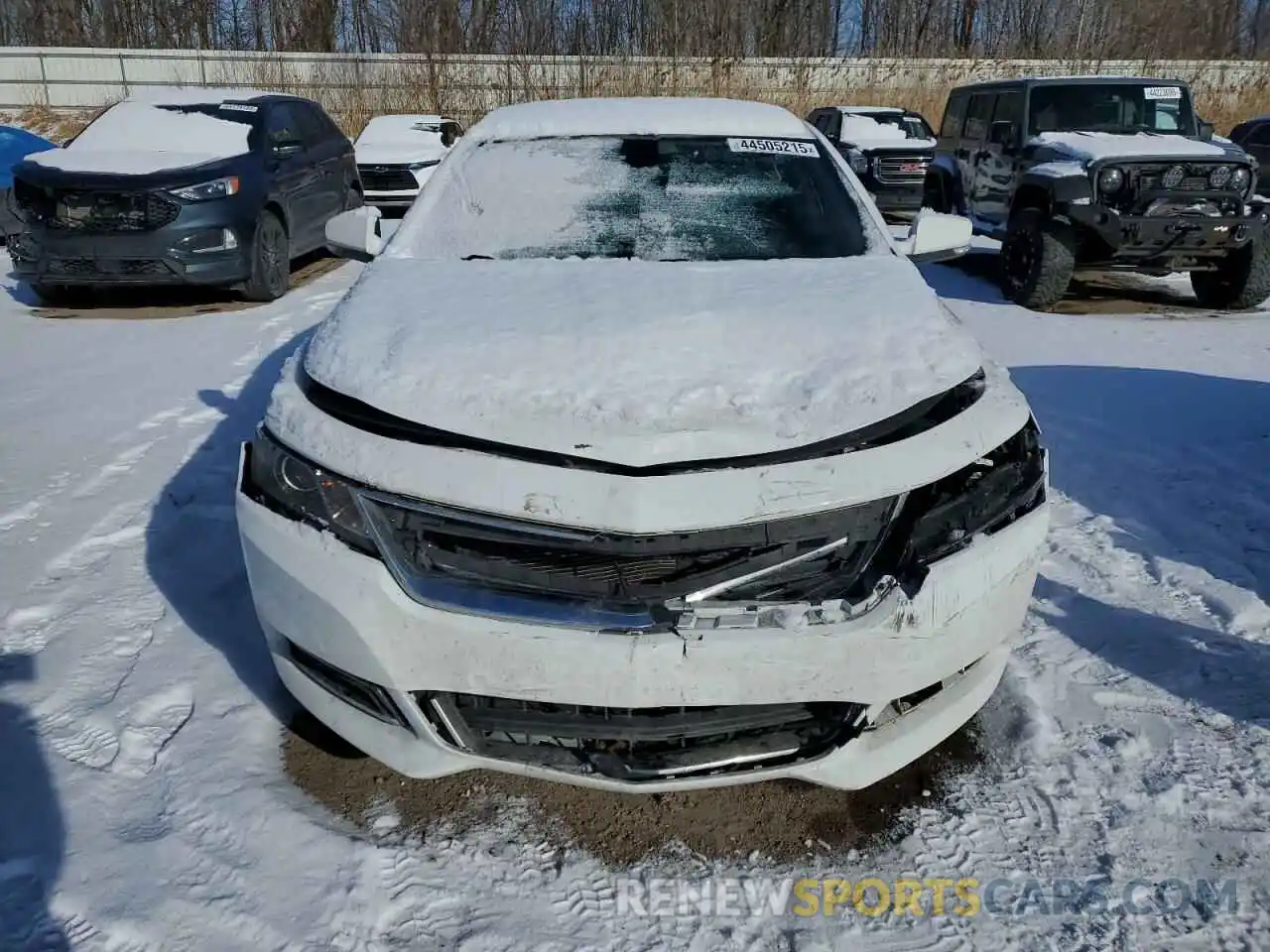 5 Photograph of a damaged car 1G11Z5S32KU117324 CHEVROLET IMPALA 2019