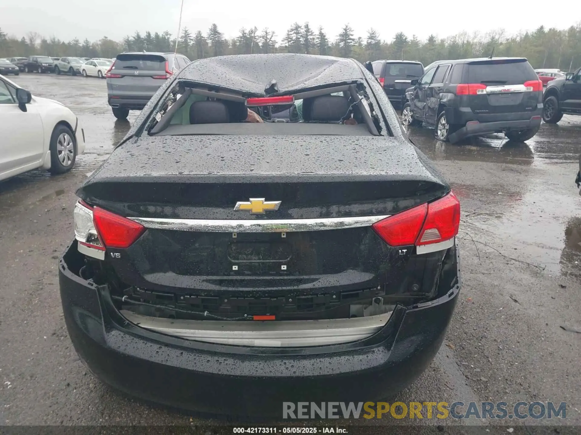 13 Photograph of a damaged car 1G11Z5S34KU107085 CHEVROLET IMPALA 2019