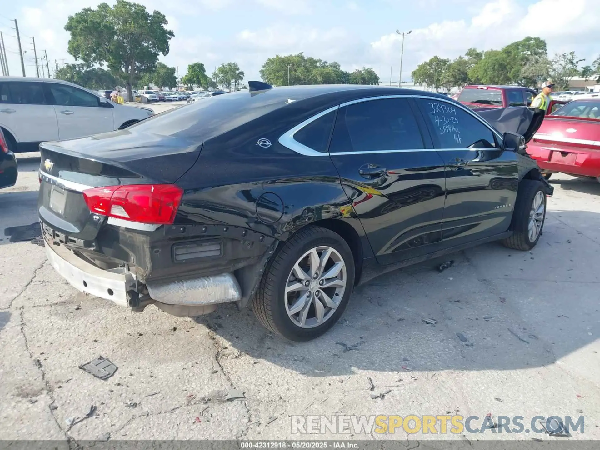 4 Photograph of a damaged car 1G11Z5S34KU118345 CHEVROLET IMPALA 2019