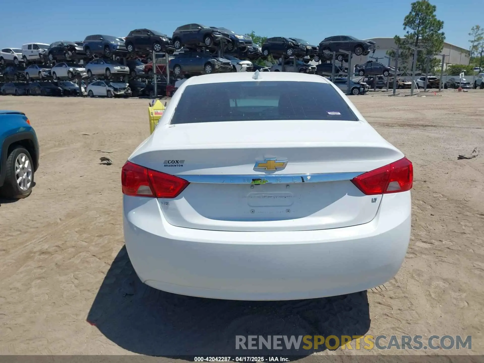 15 Photograph of a damaged car 1G11Z5S36KU113051 CHEVROLET IMPALA 2019