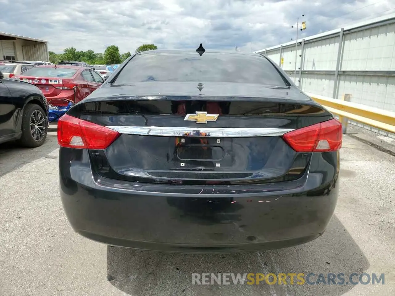 6 Photograph of a damaged car 1G11Z5S39KU121807 CHEVROLET IMPALA 2019