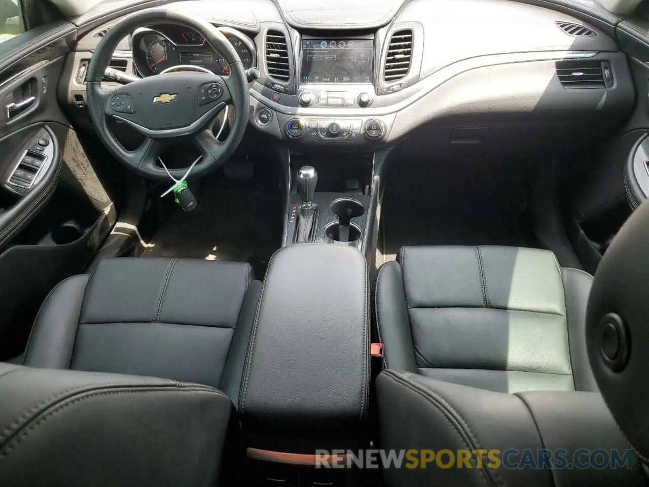 8 Photograph of a damaged car 1G11Z5S39KU139871 CHEVROLET IMPALA 2019