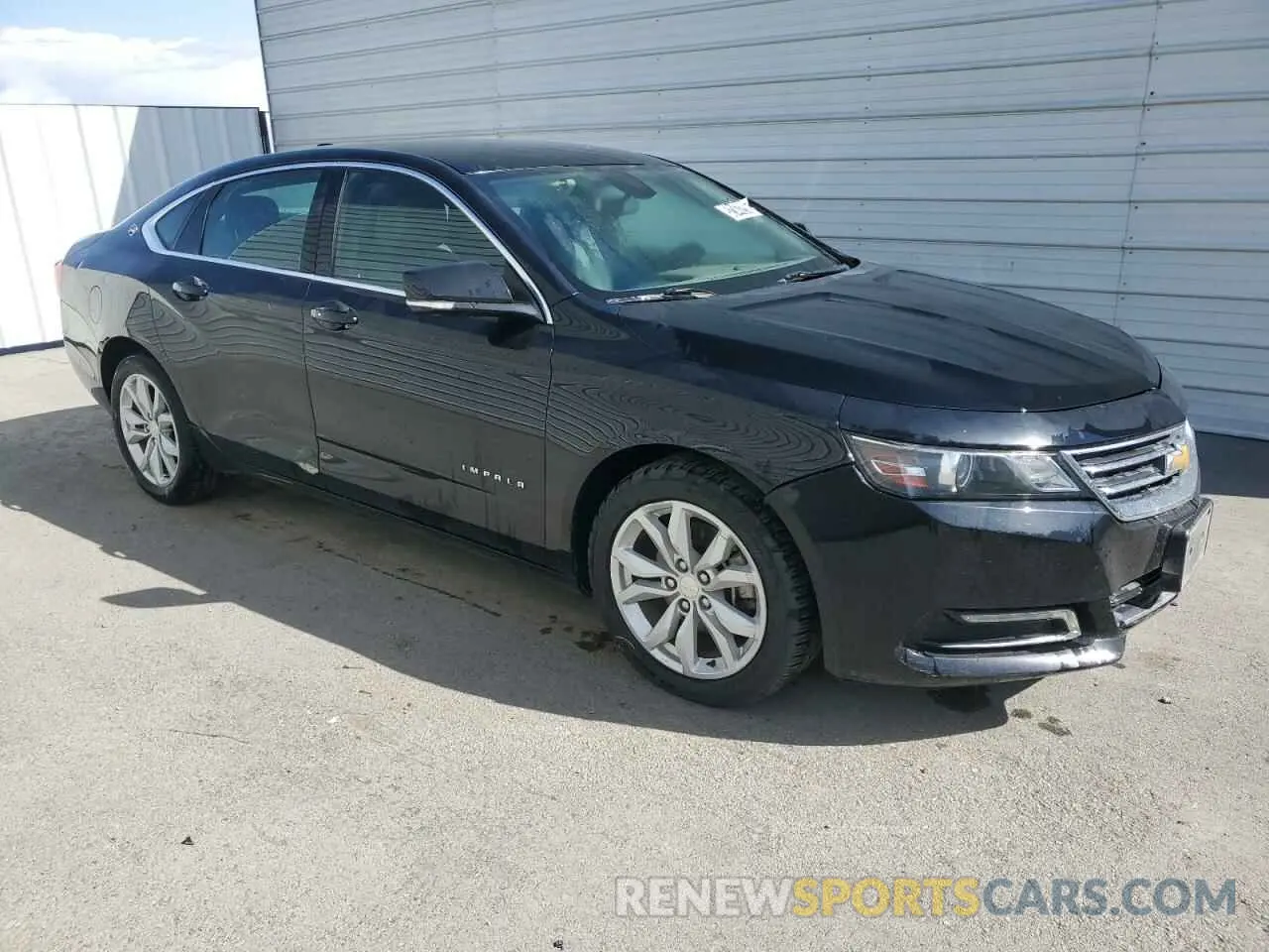 4 Photograph of a damaged car 1G11Z5SA1KU137952 CHEVROLET IMPALA 2019