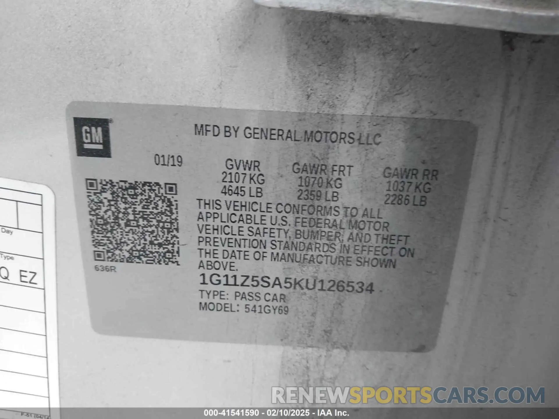 9 Photograph of a damaged car 1G11Z5SA5KU126534 CHEVROLET IMPALA 2019
